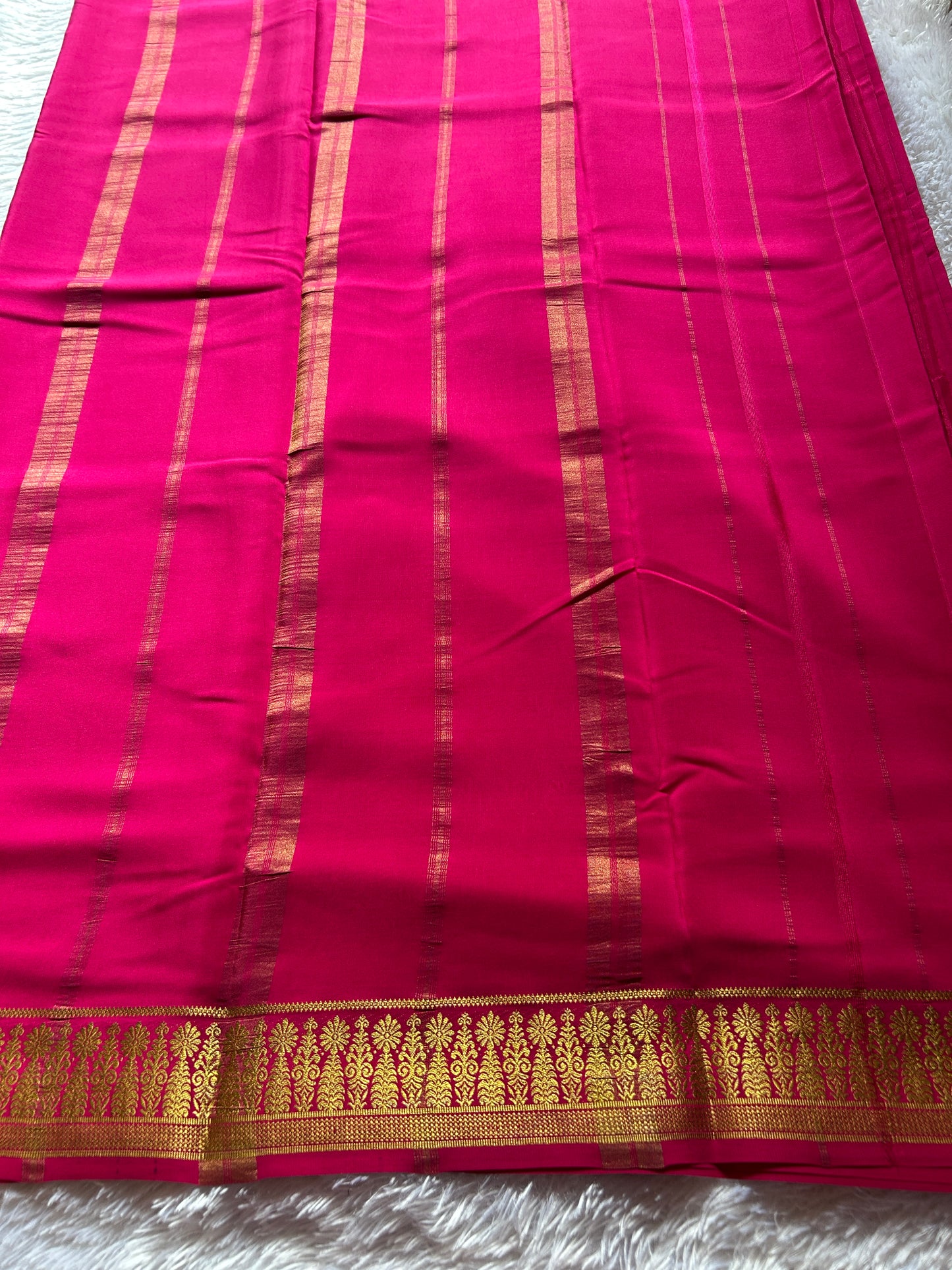 Hombale : Solid Pink