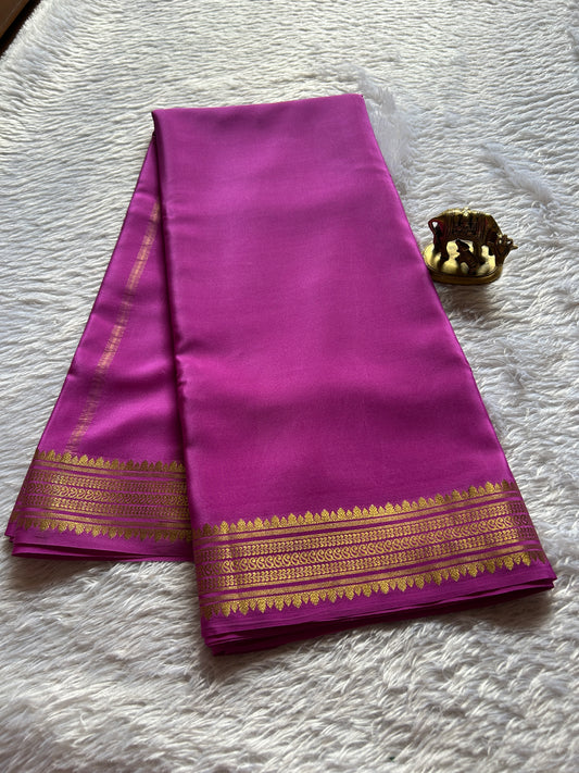 Komala : Solid Bright magenta