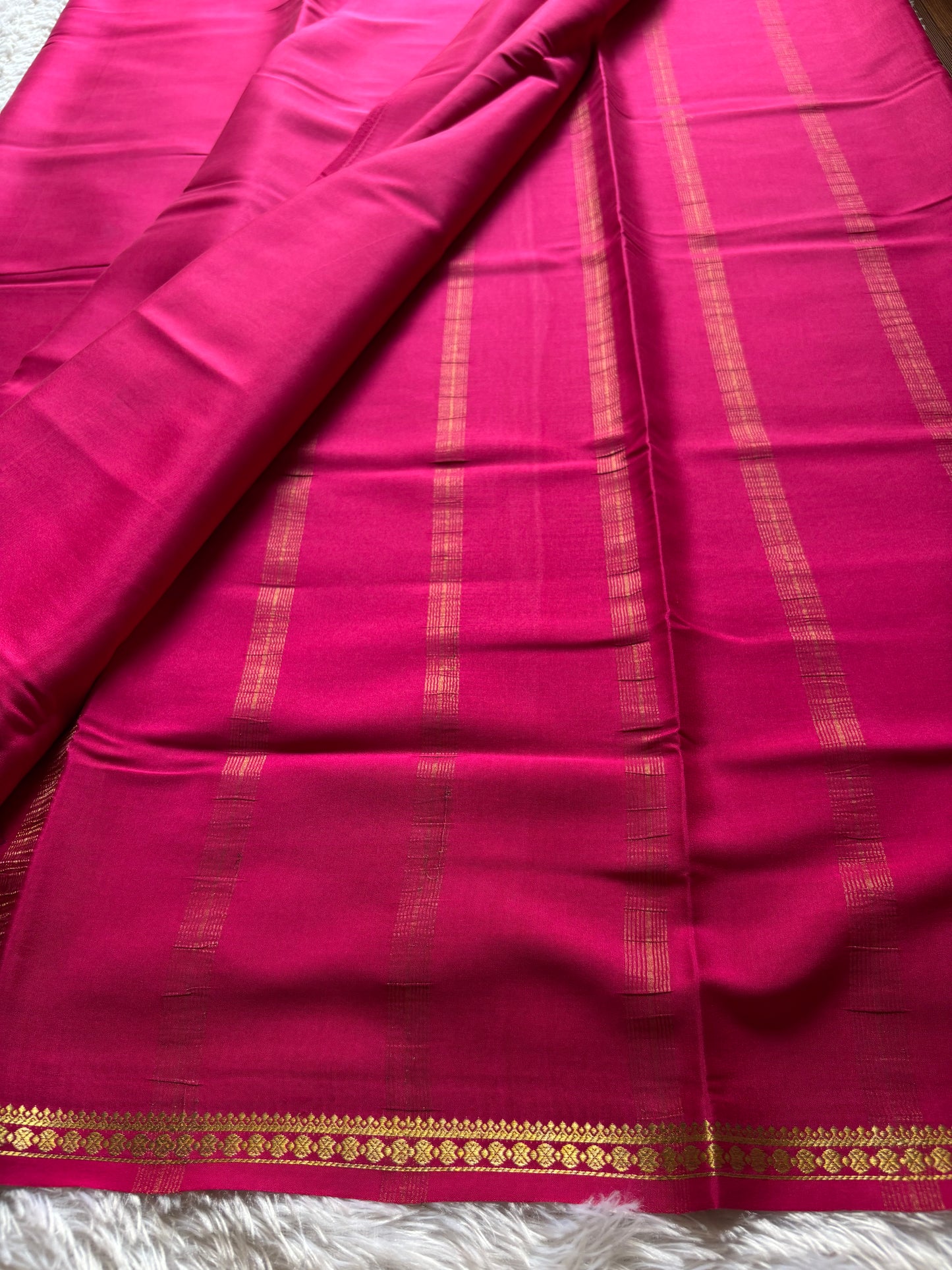 Ratna : Solid Pink