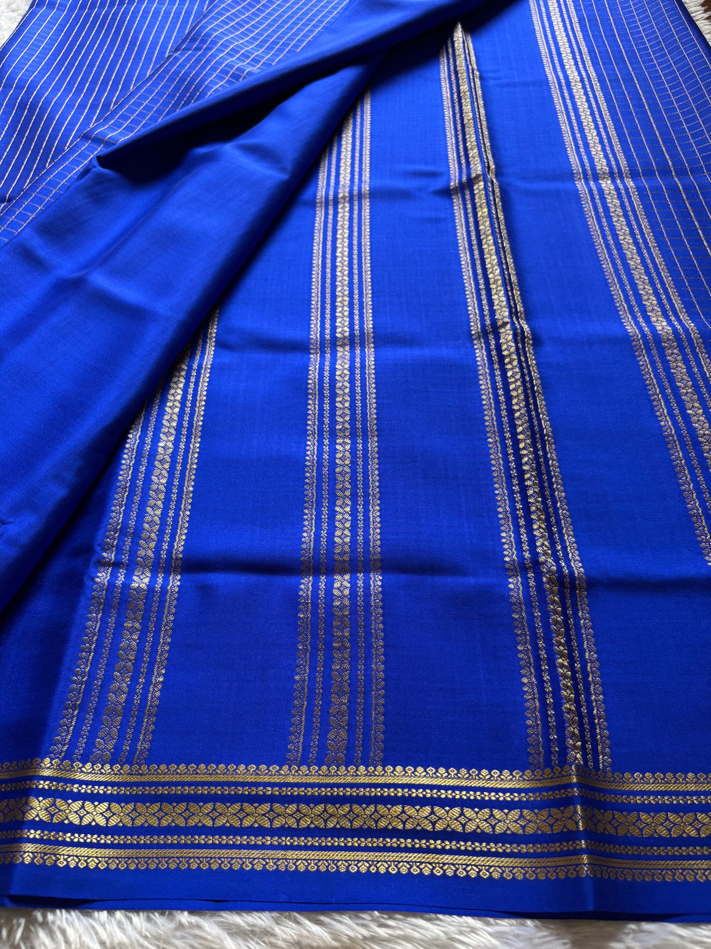 Madhura : Solid Royal blue