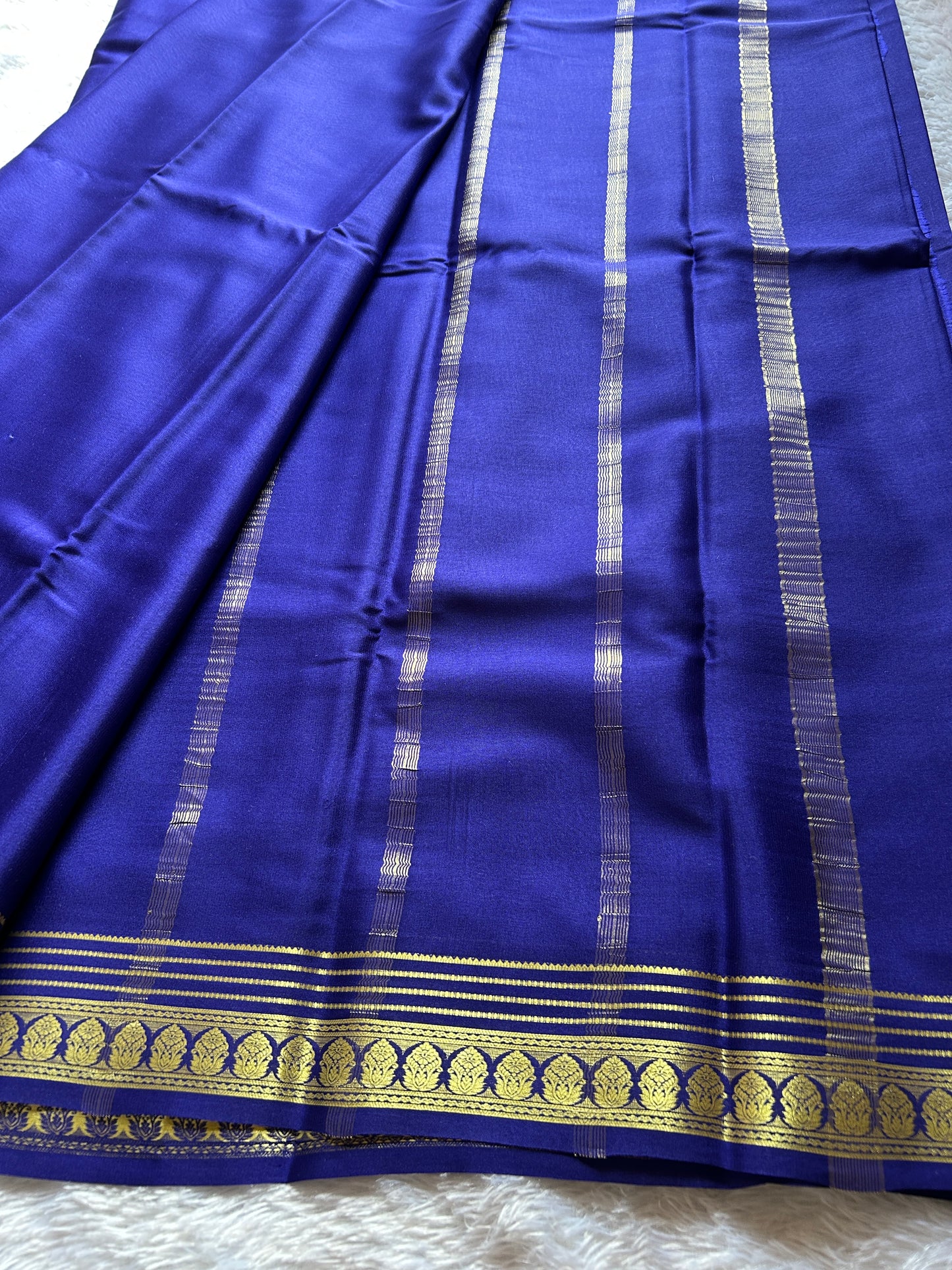 Kalasha : Solid Violet blue