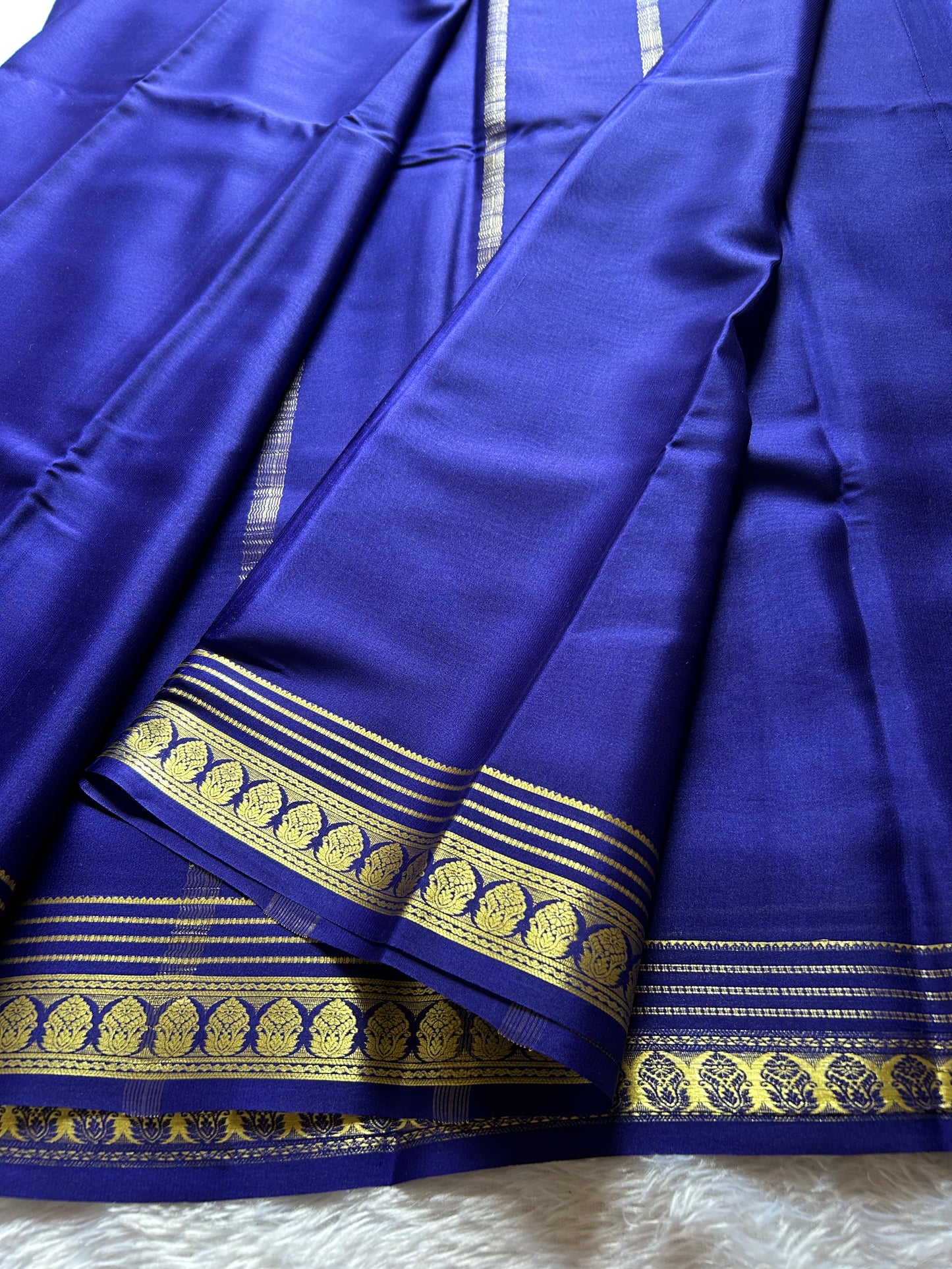 Kalasha : Solid Violet blue