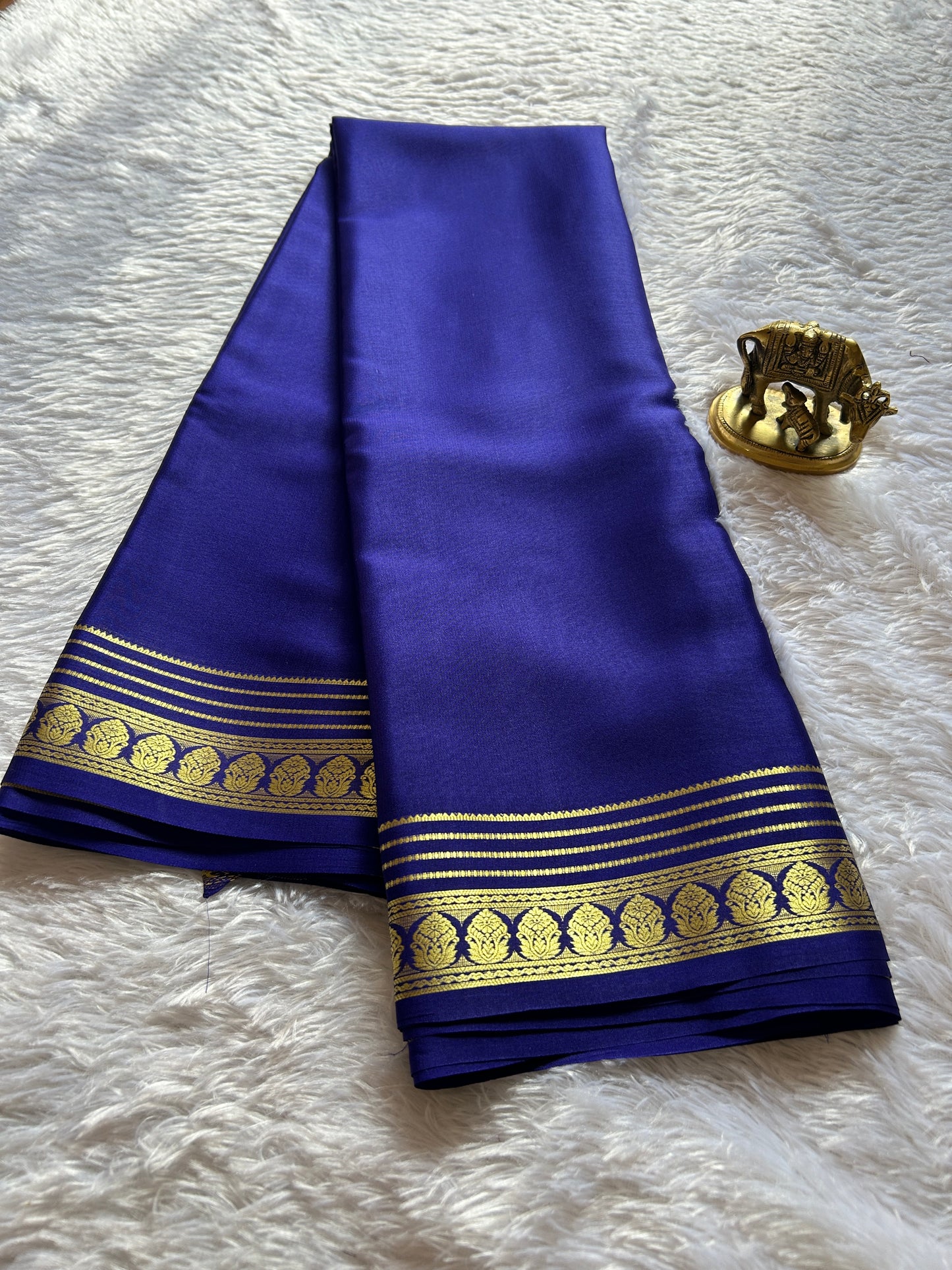 Kalasha : Solid Violet blue