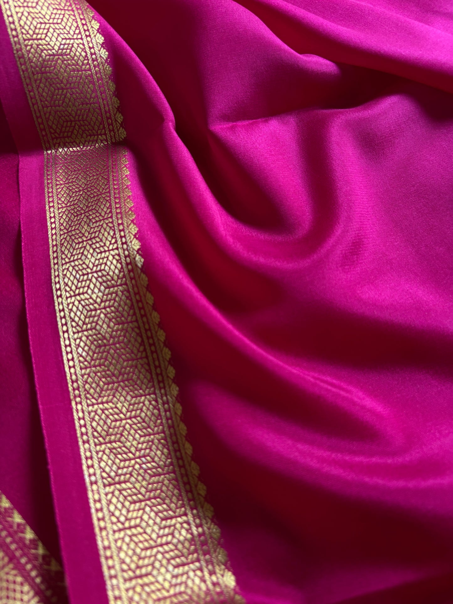 Ankitha : Solid Pink