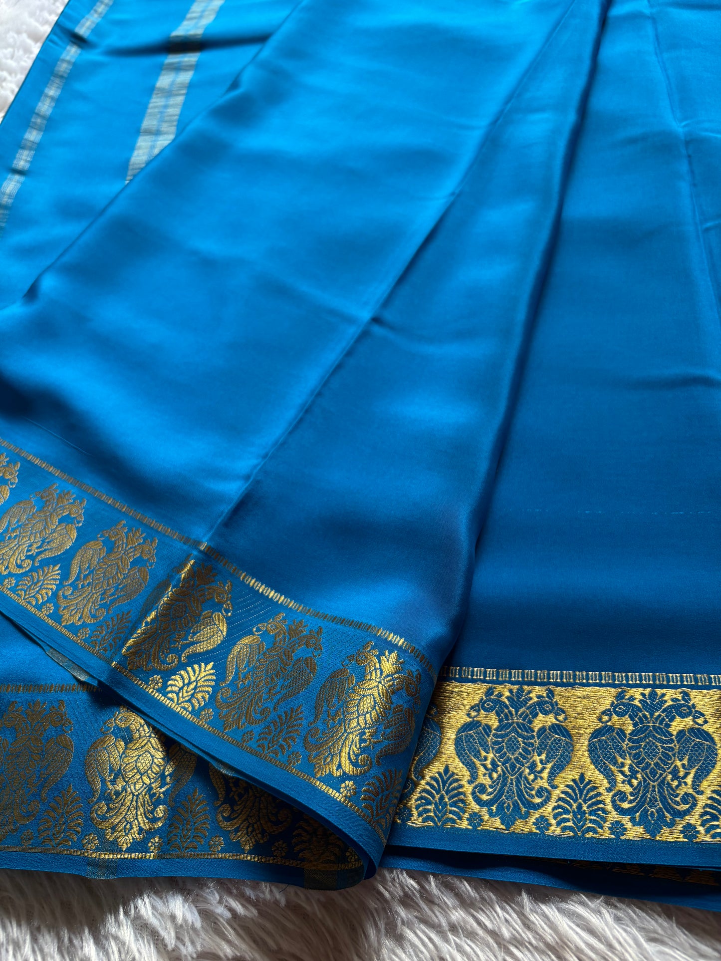 Veera : Solid Dark Ananda blue