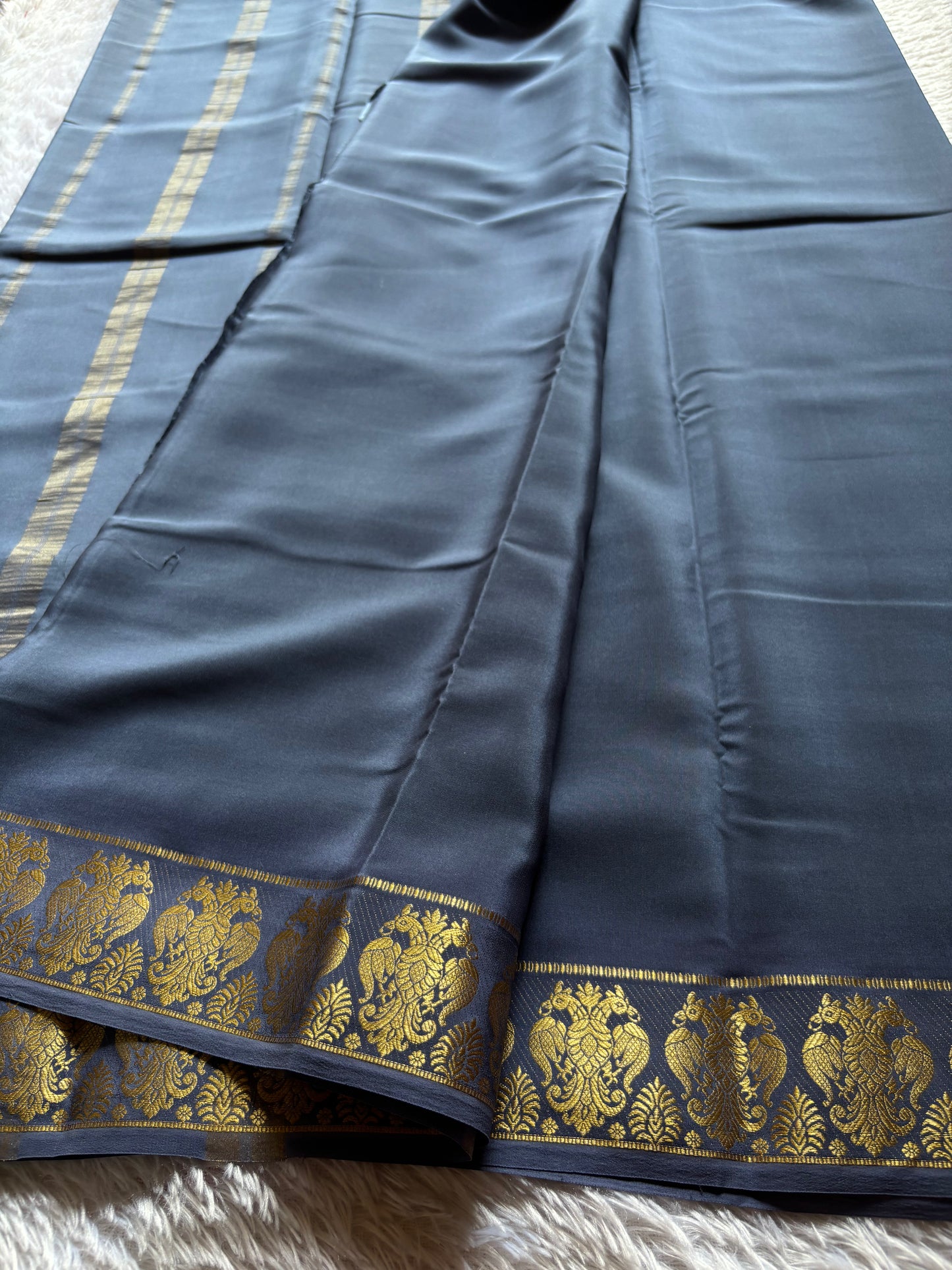 Veera : Solid Slate grey
