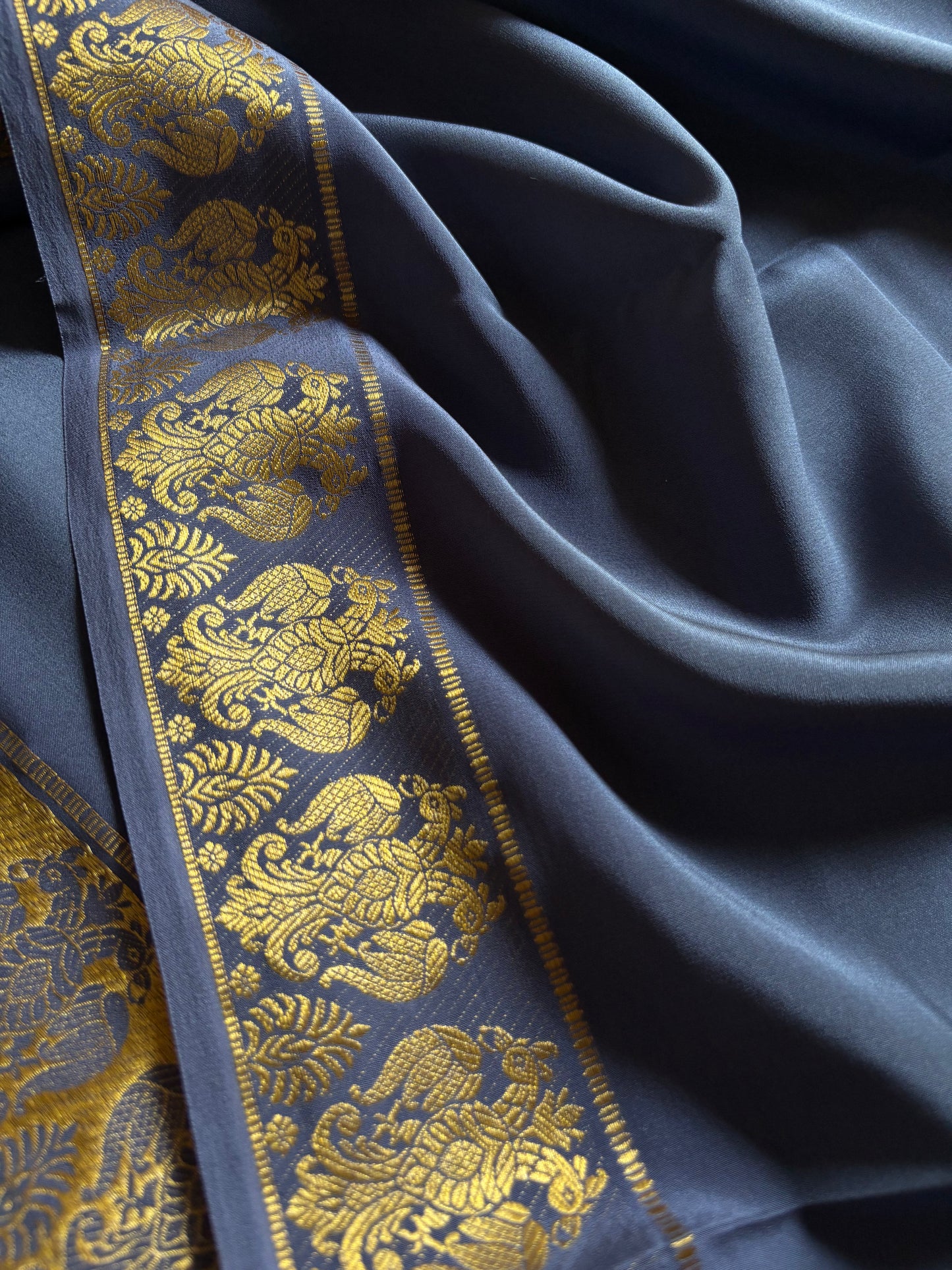 Veera : Solid Slate grey
