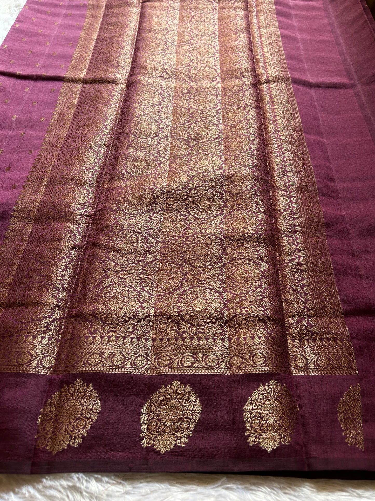 Banarasi Chiniya : Solid Plum
