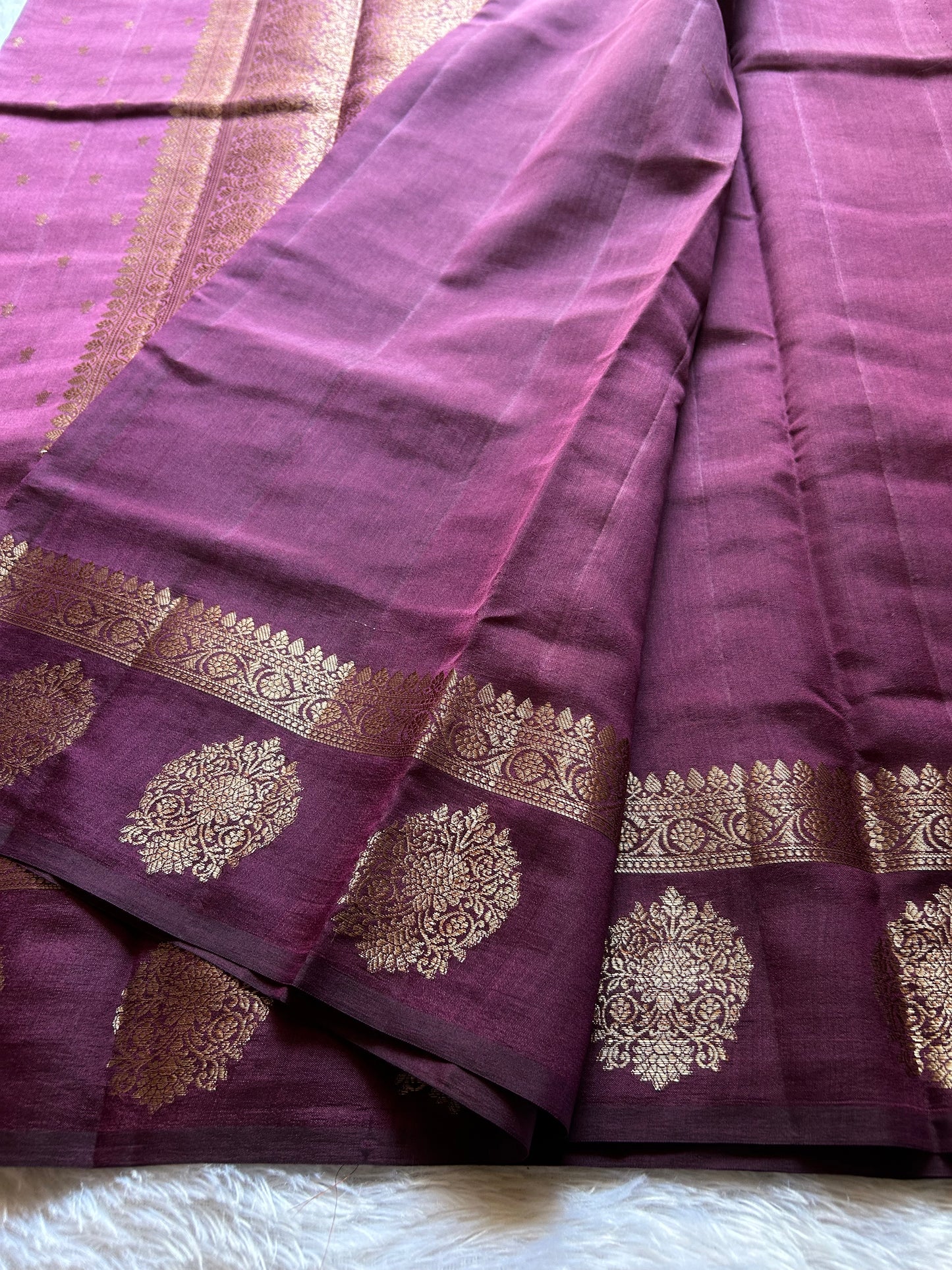 Banarasi Chiniya : Solid Plum