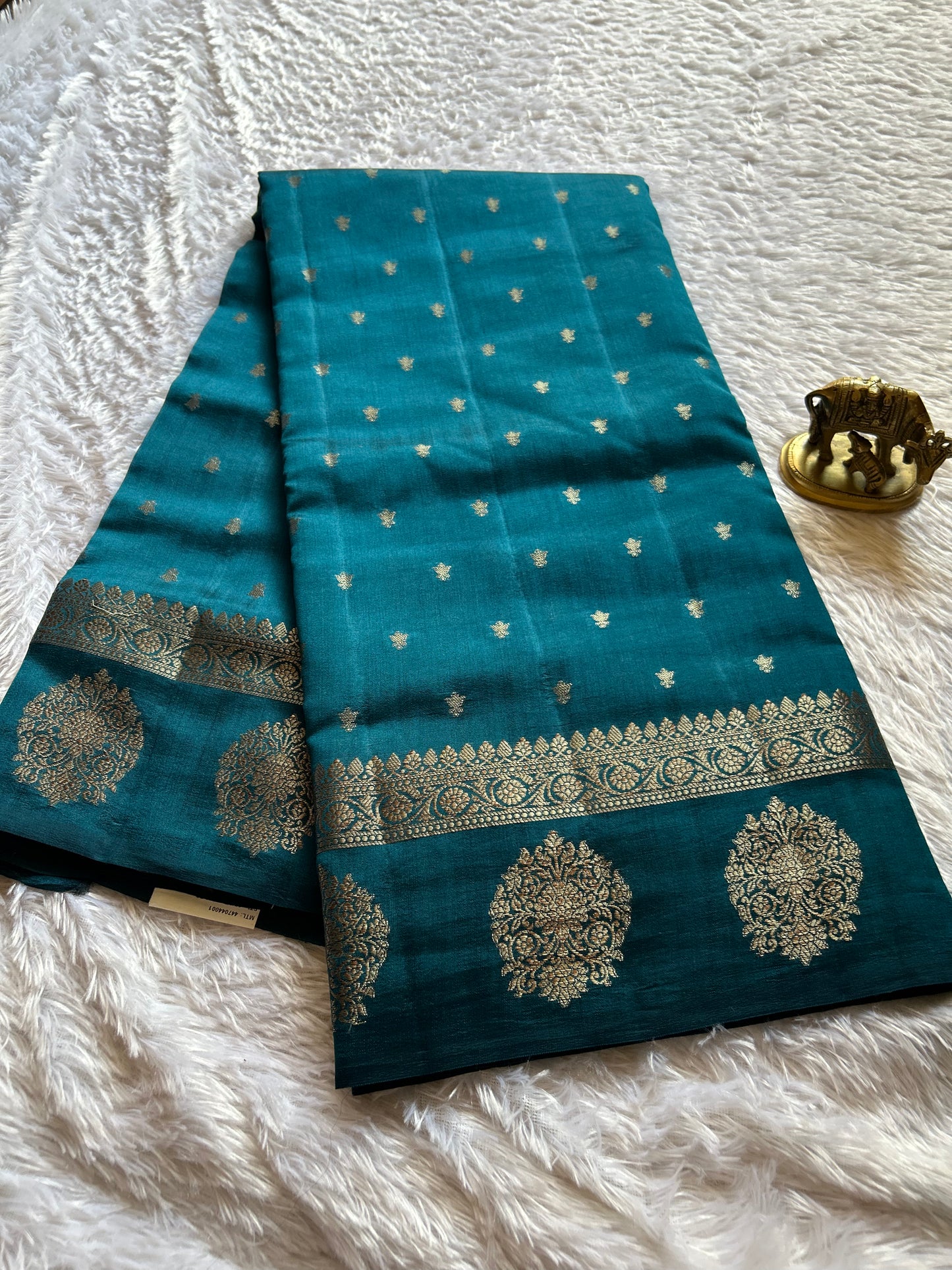 Banarasi Chiniya : Solid Teal blue