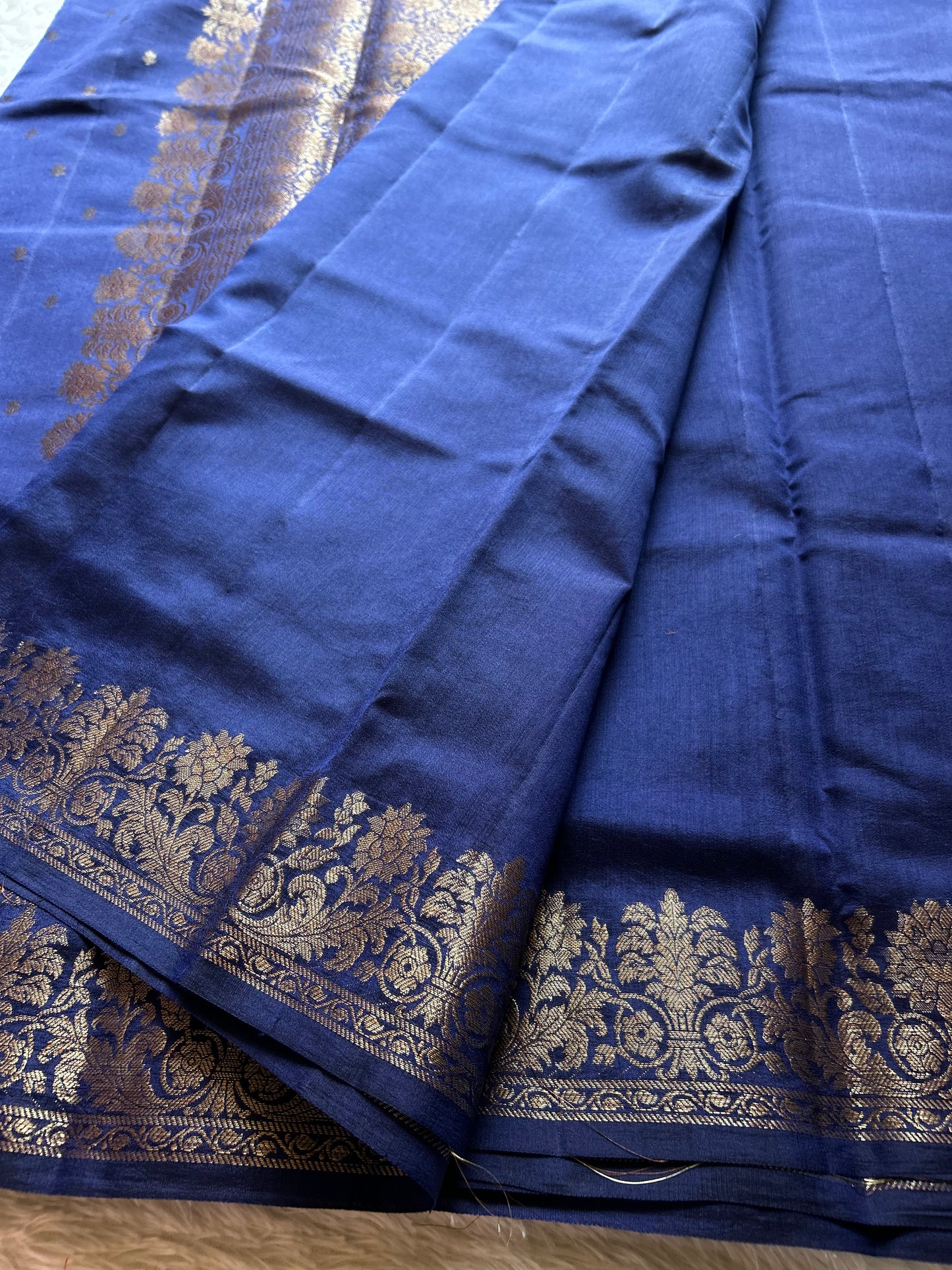 Banarasi Chiniya : Solid Dark blue