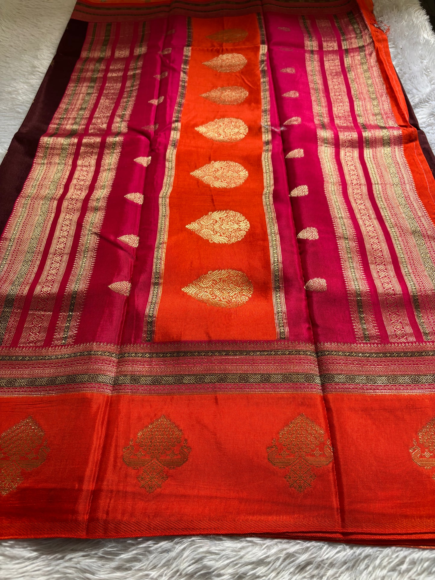 NAL206 (3D) : Chocolate brown-pink-orange