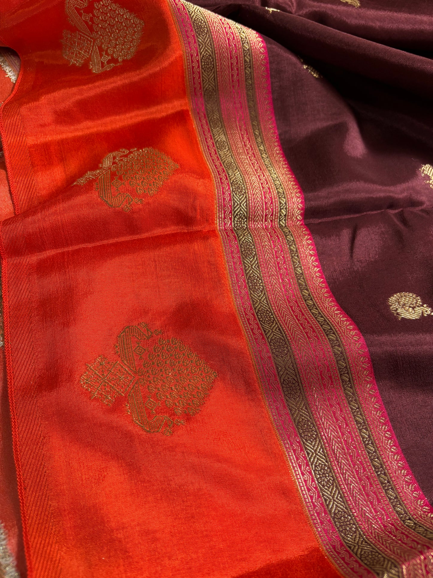 NAL206 (3D) : Chocolate brown-pink-orange