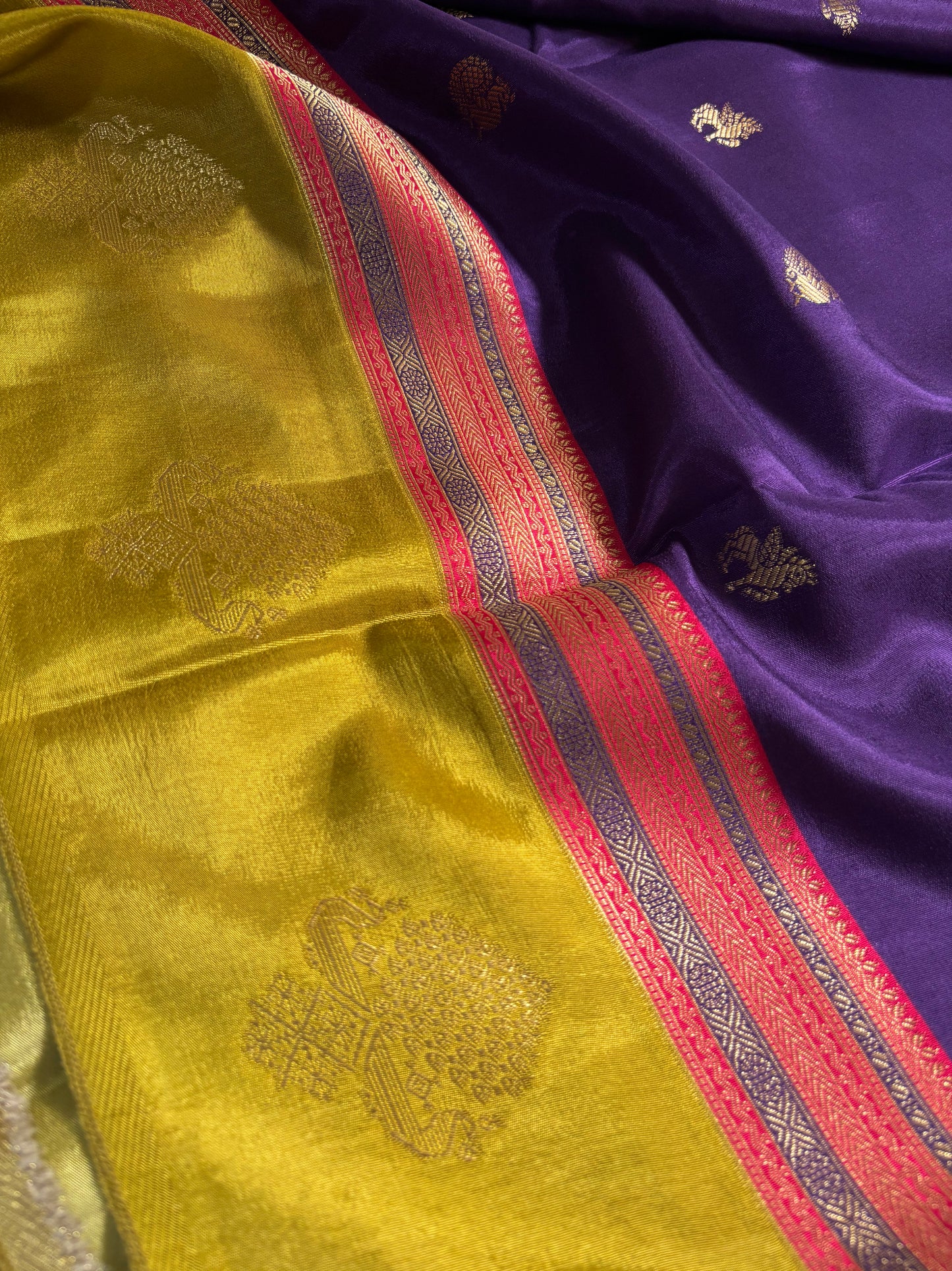 NAL206 (3D) : Purple-rani pink-olive