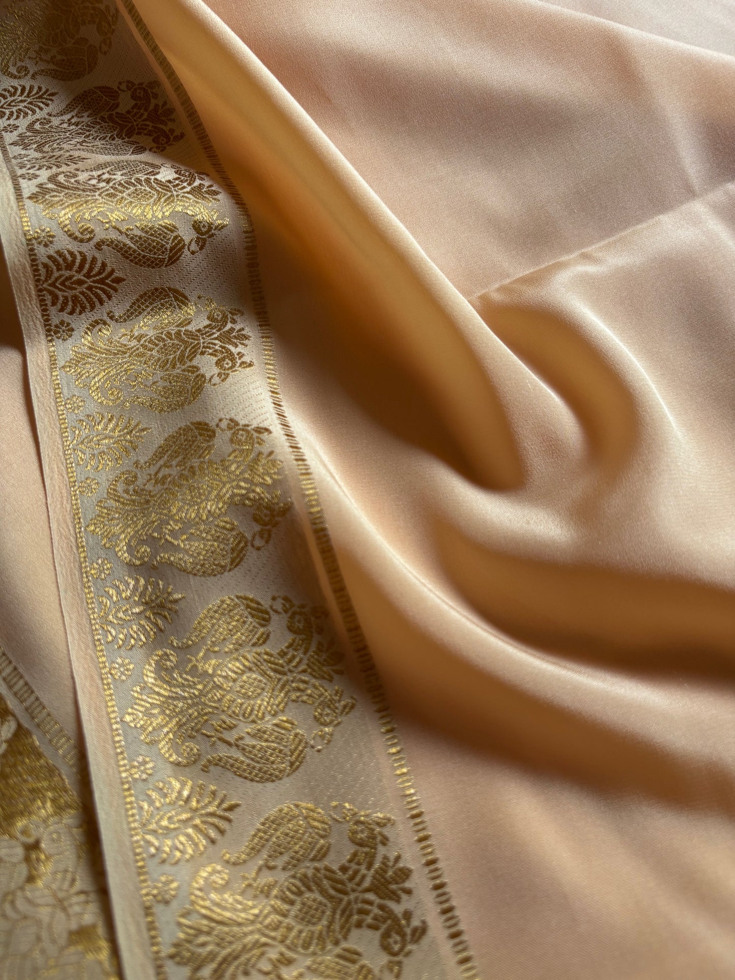 Veera : Solid Creamy ivory