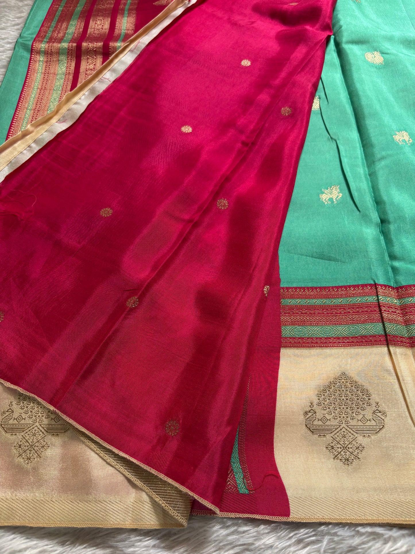 NAL206 (3D) : Sea green-pink-off white