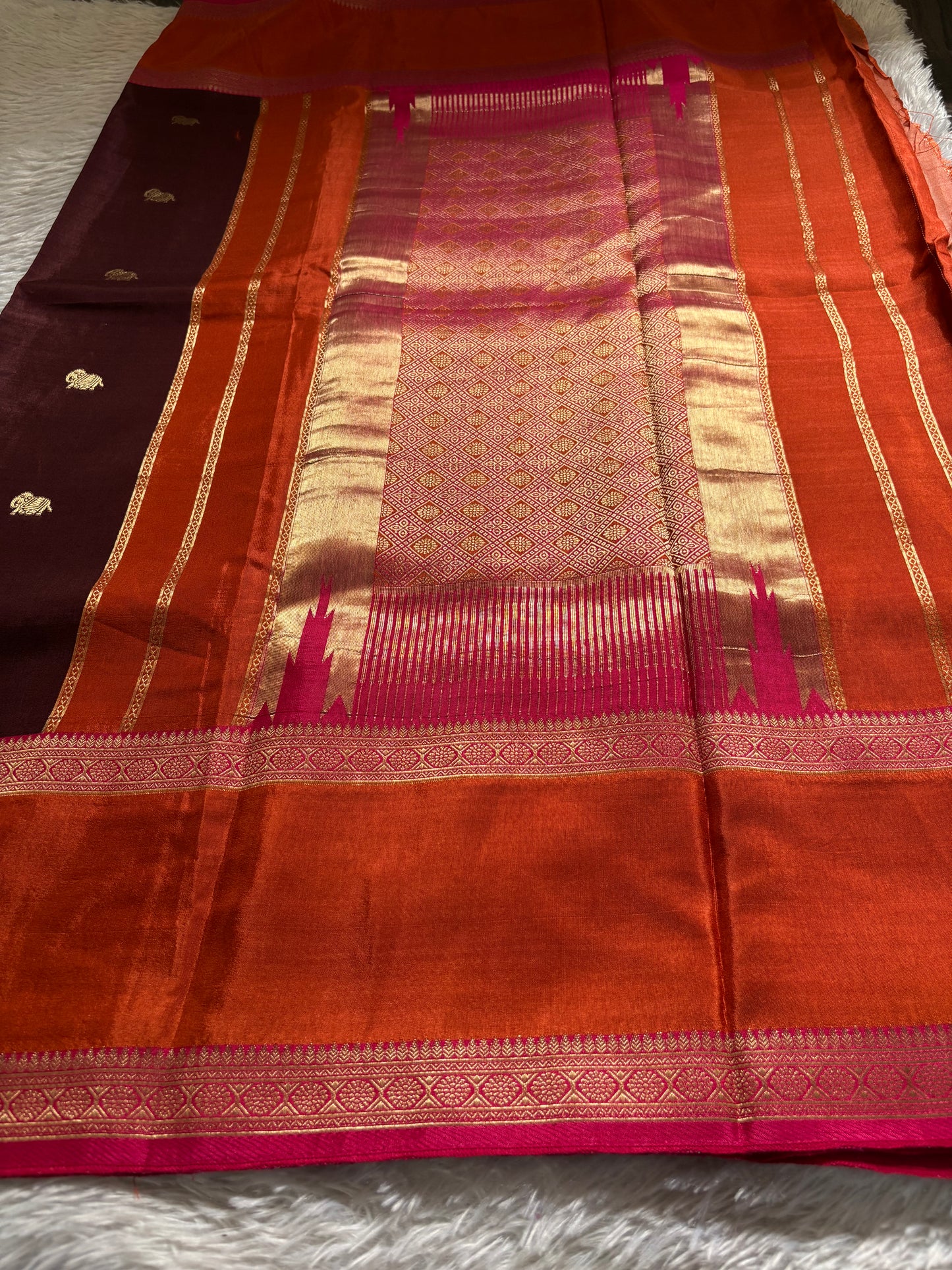 NAL207 (3D) : Chocolate brown-rust orange-pink