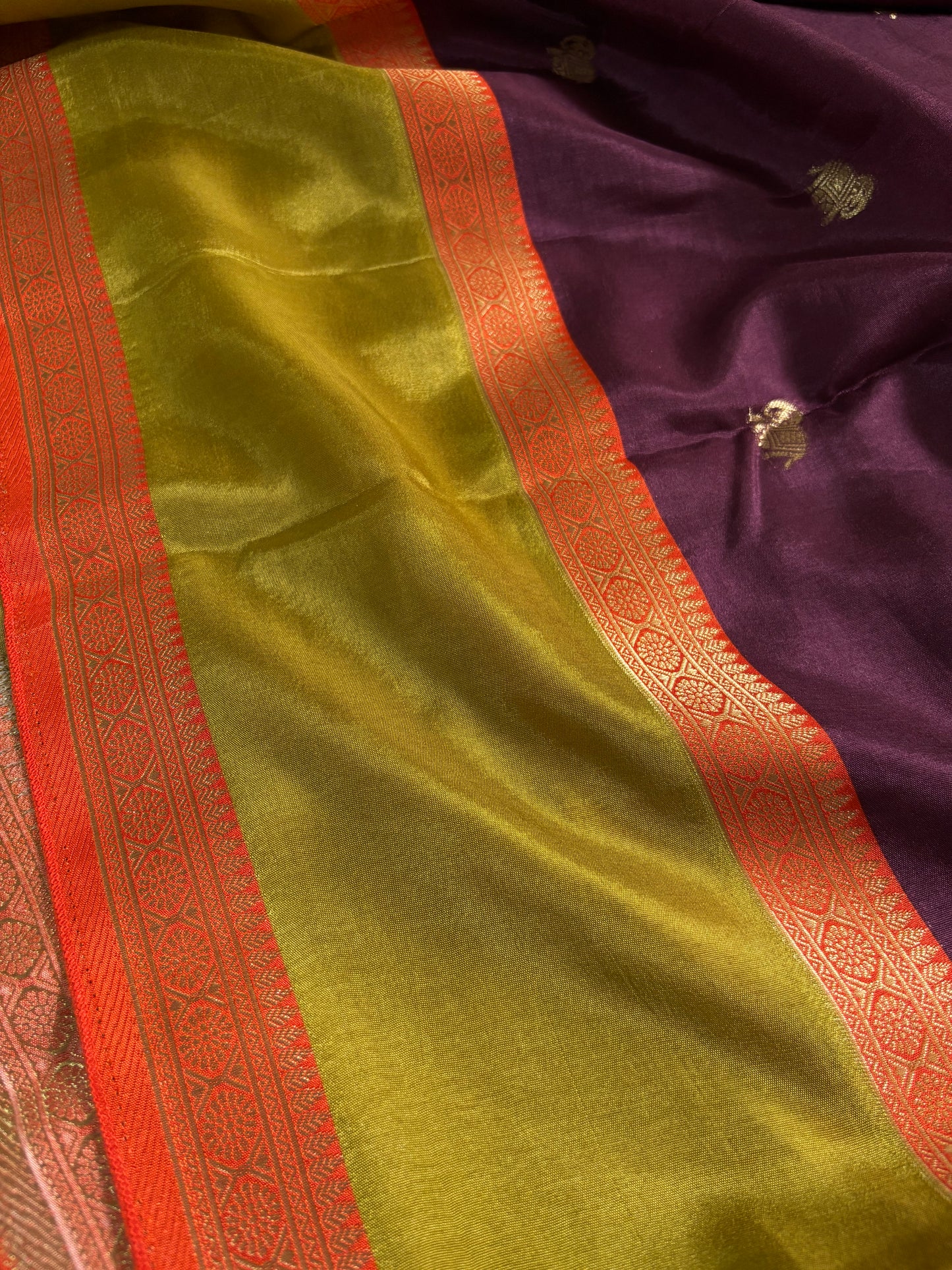 NAL207 (3D) : Wine-mehendi green-orange