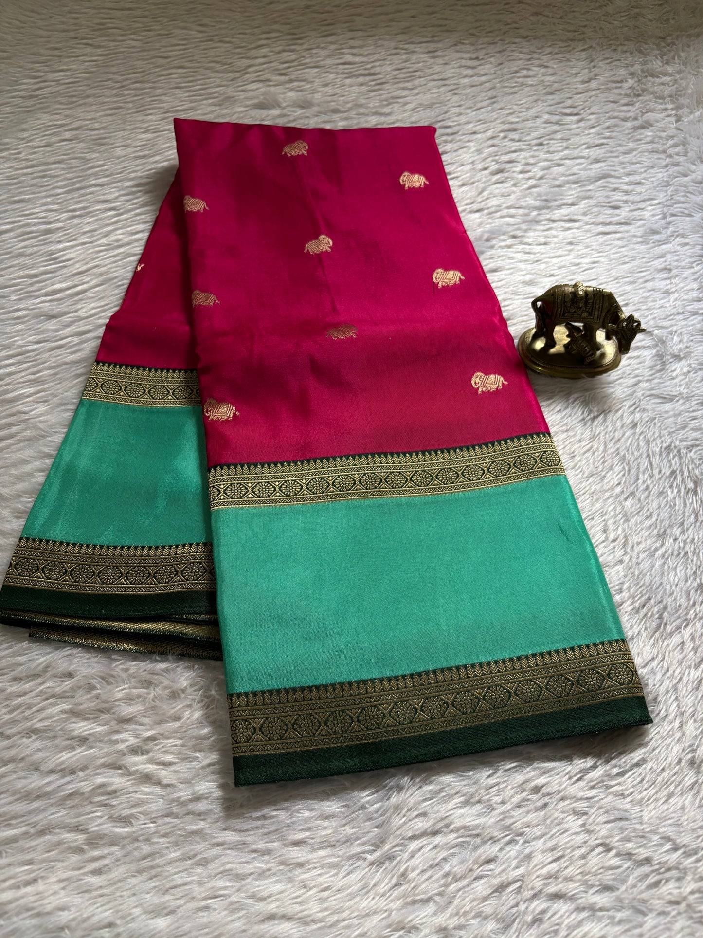 NAL207 (3D) : Rani pink-sea green-dark green
