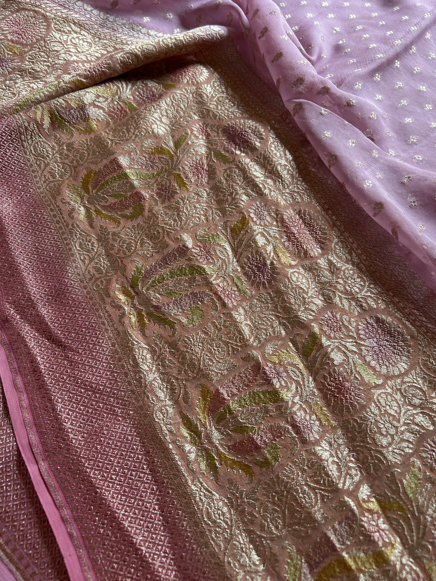 Pure Chiffon Georgette (2D) : Light lavender-blush pink