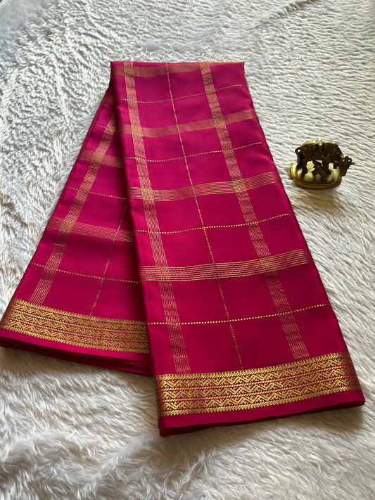 Suvarna : Solid pink