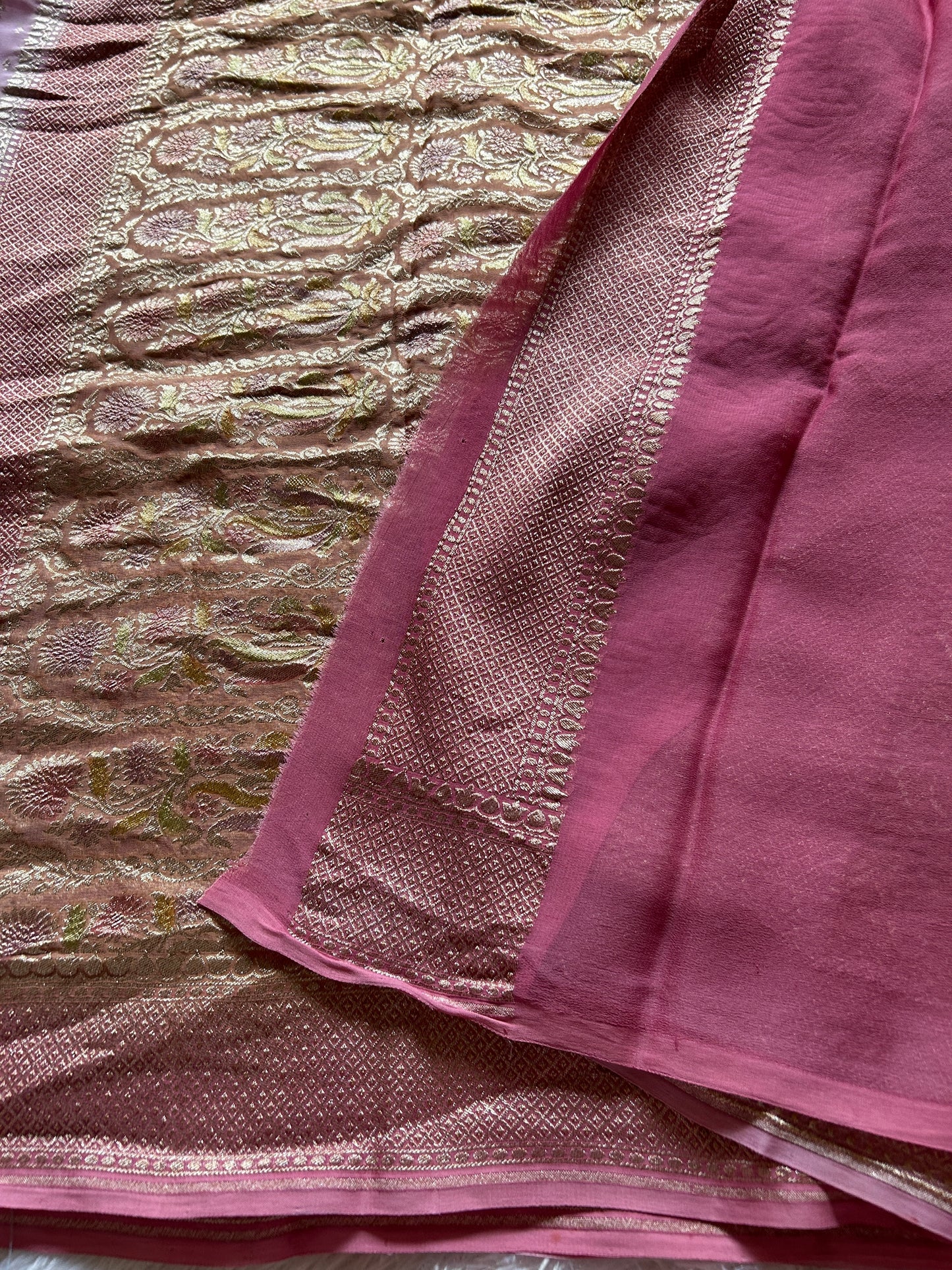 Pure Chiffon Georgette (2D) : Light lavender-blush pink