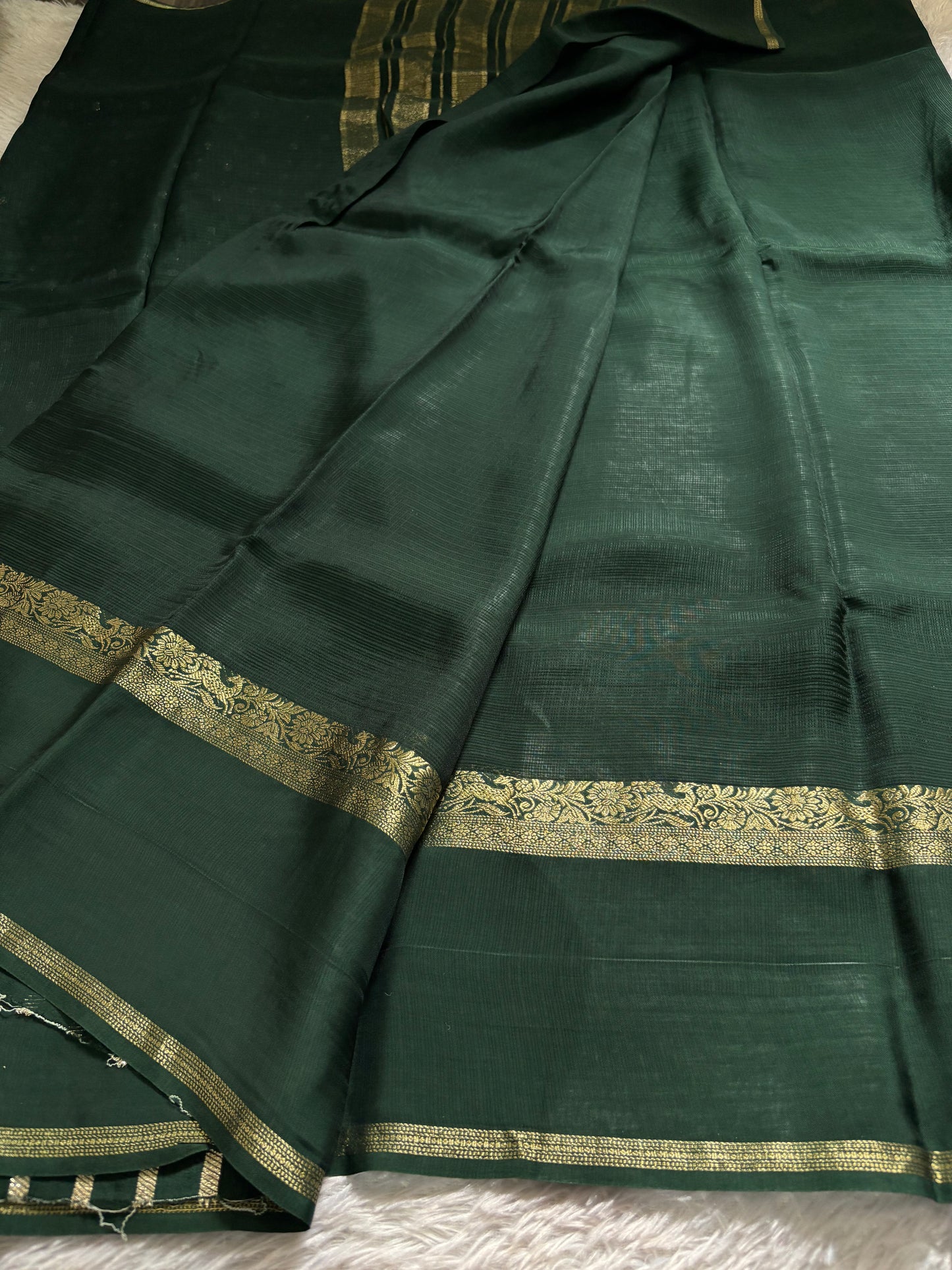 NAL208 : Solid Dark green