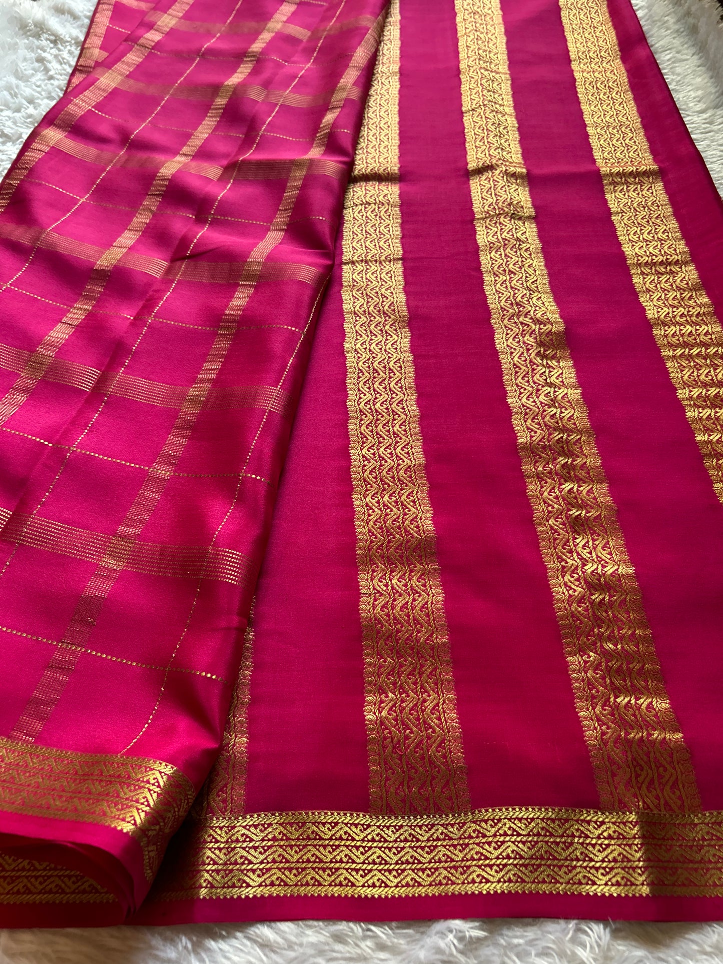 Suvarna : Solid pink