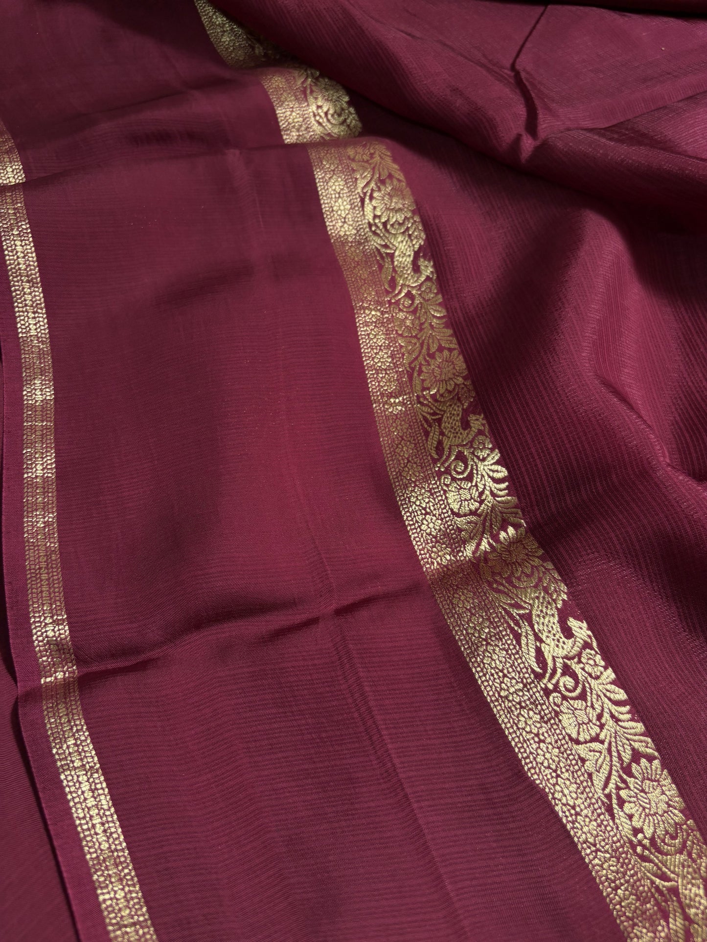 NAL208 : Solid Maroon