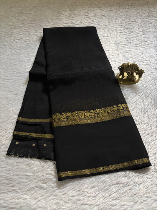 NAL208 : Solid Black