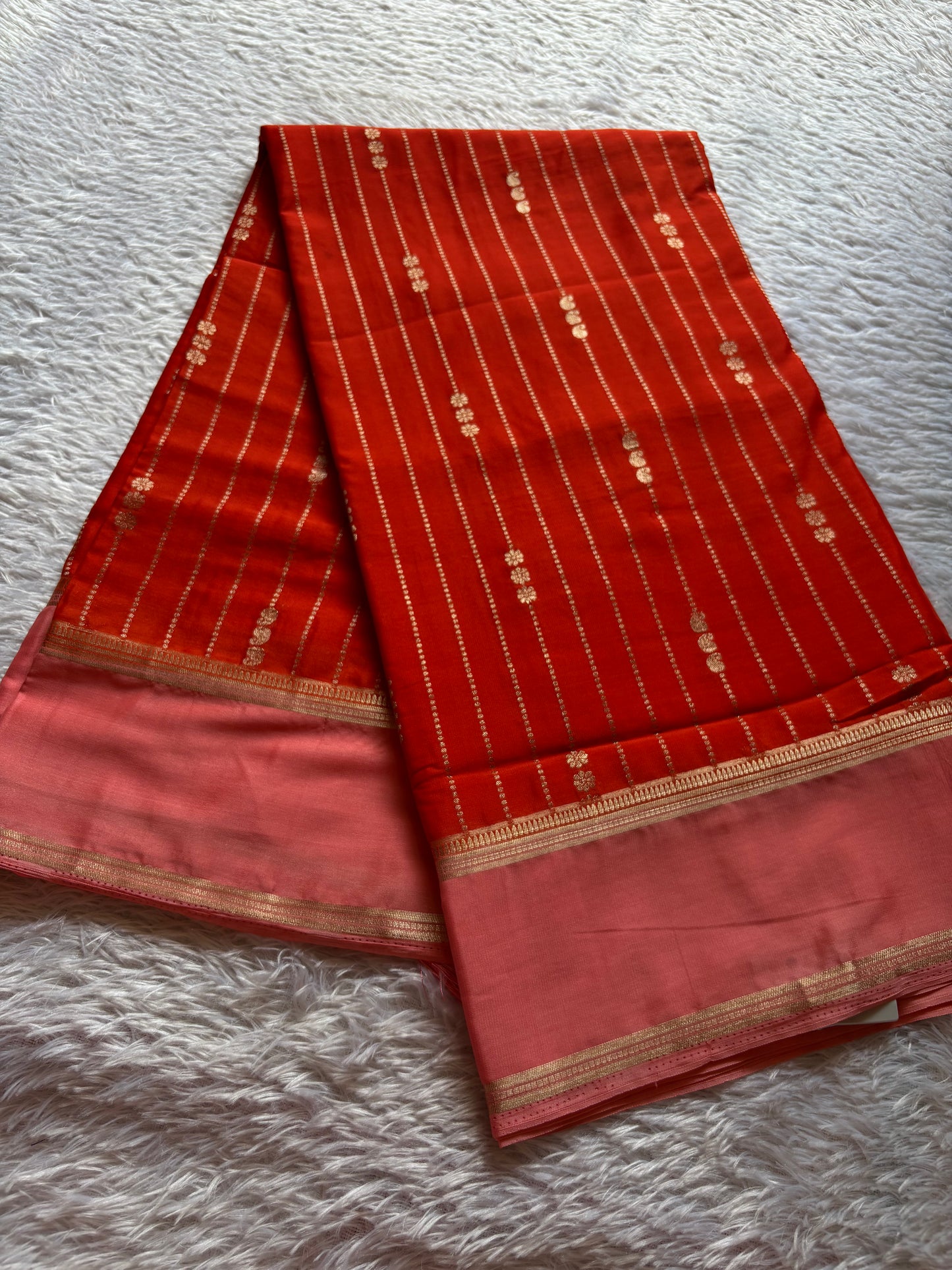 SS117 (2D) : Red-peach