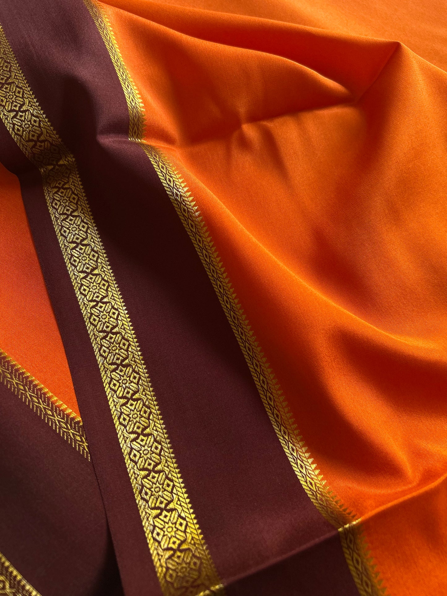 Kalyani (2D) : orange-chocolate brown