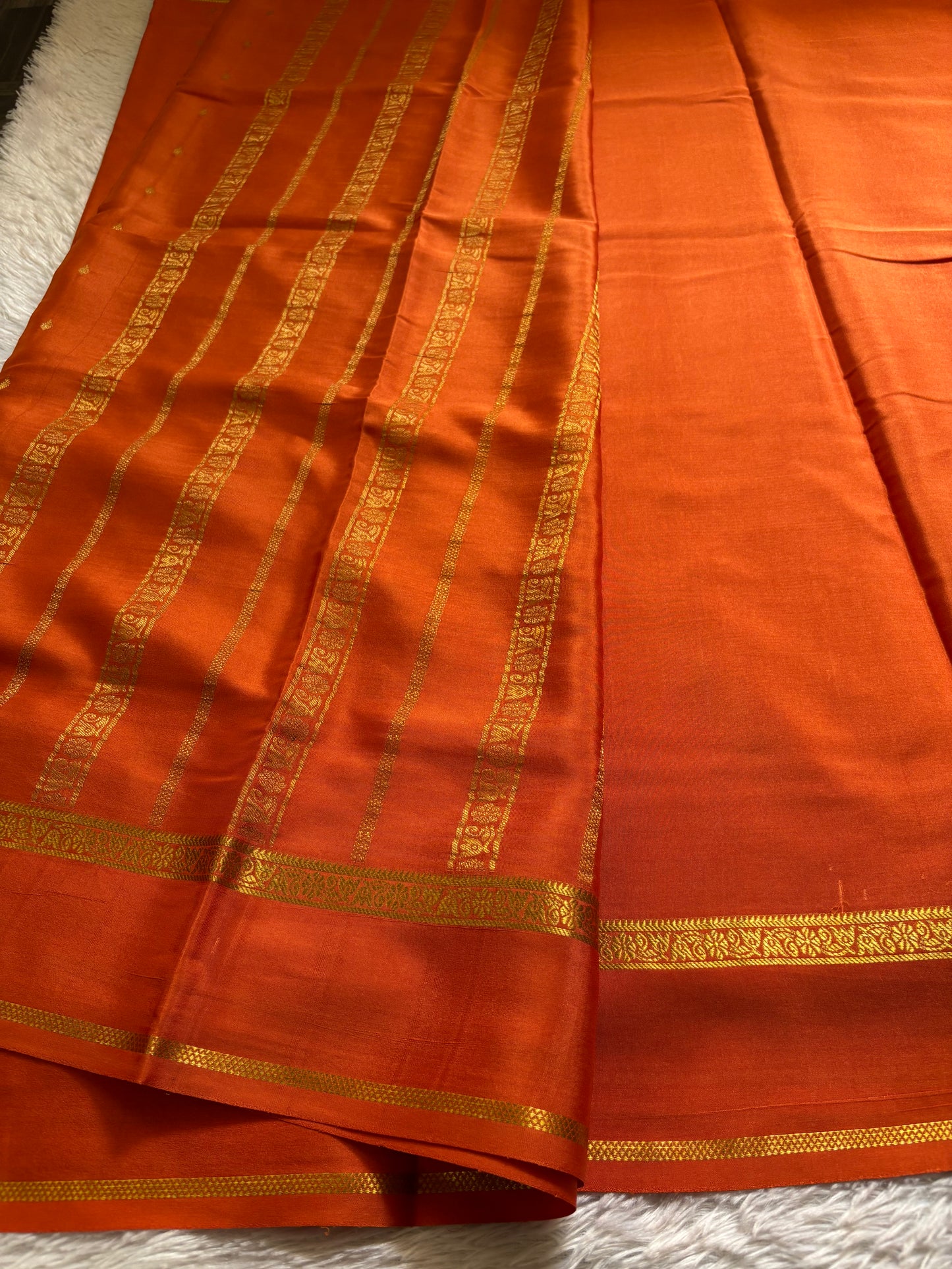 Avani : Solid Orange