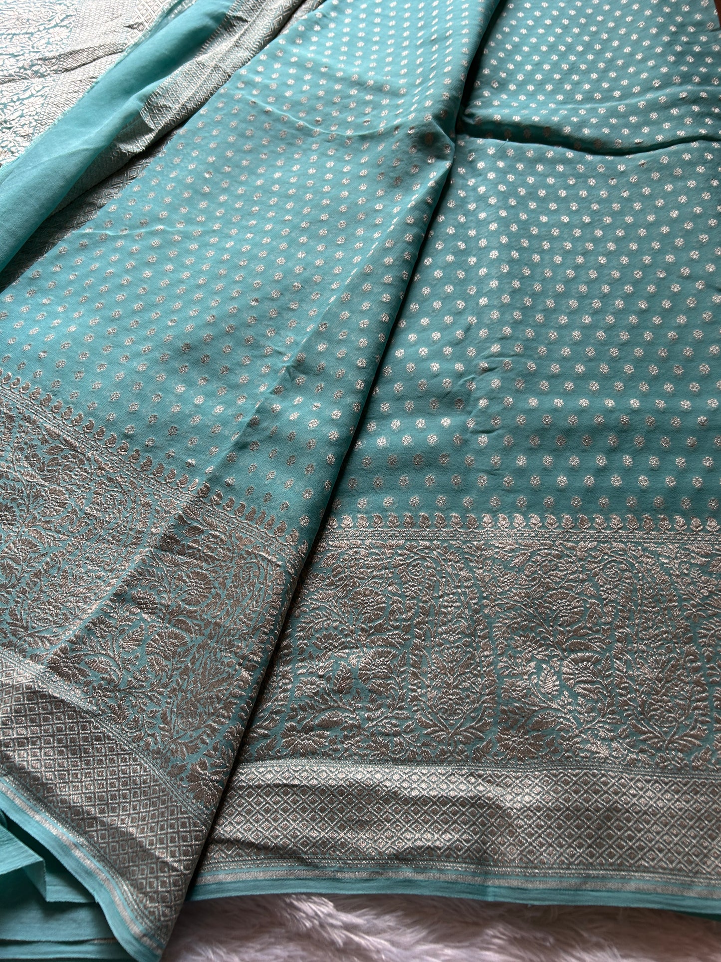 Myra : Solid Powder blue