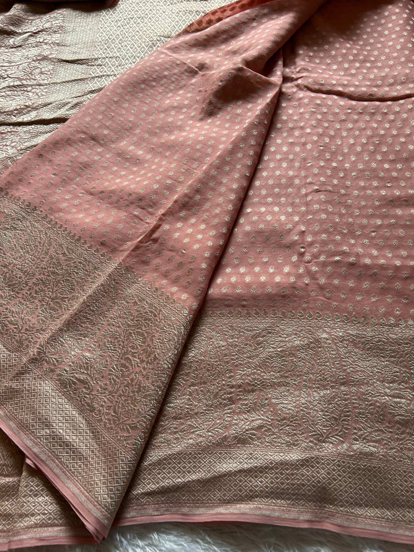 Myra : Solid Pastel peach