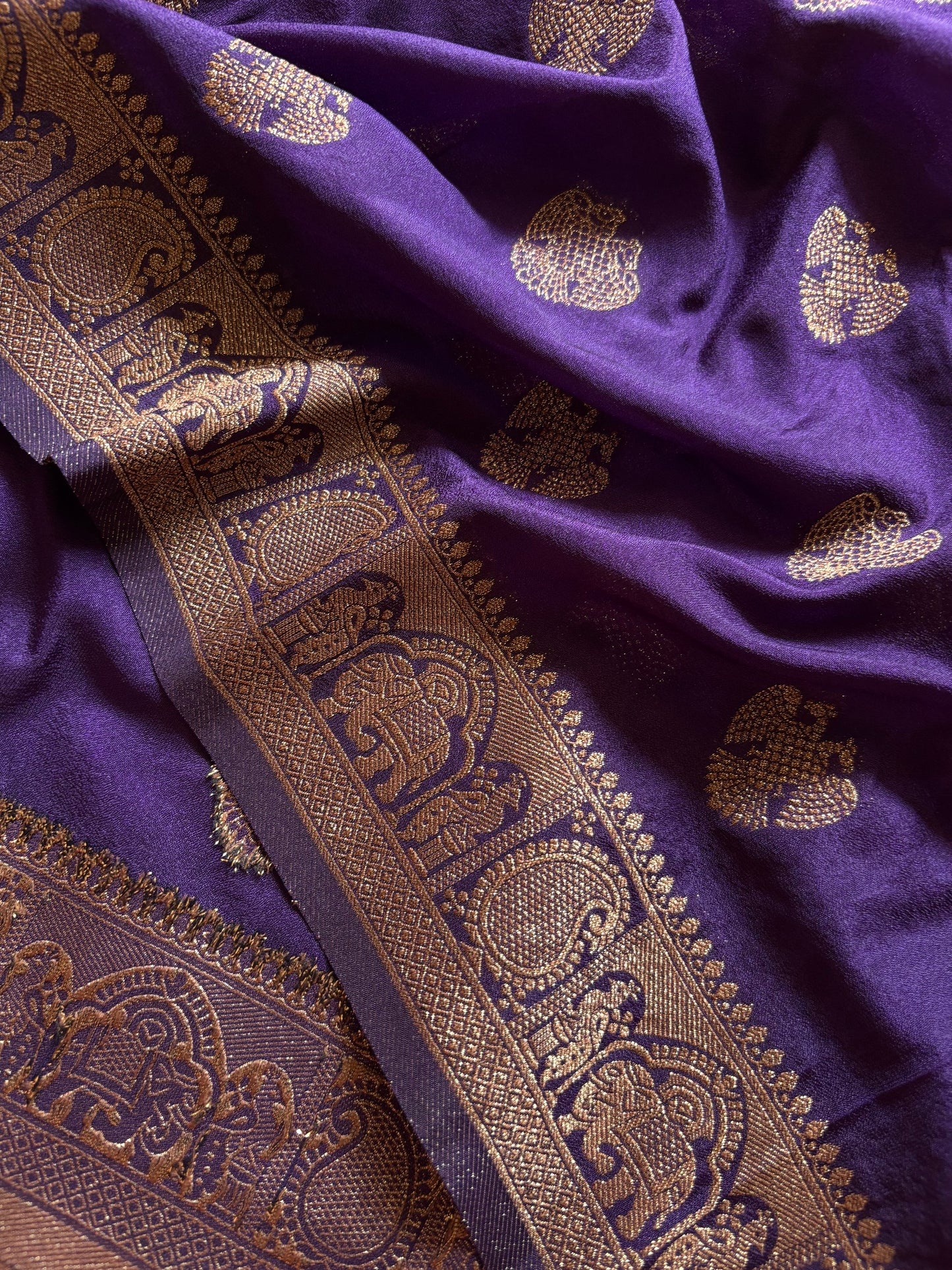 SS118 : Solid Violet