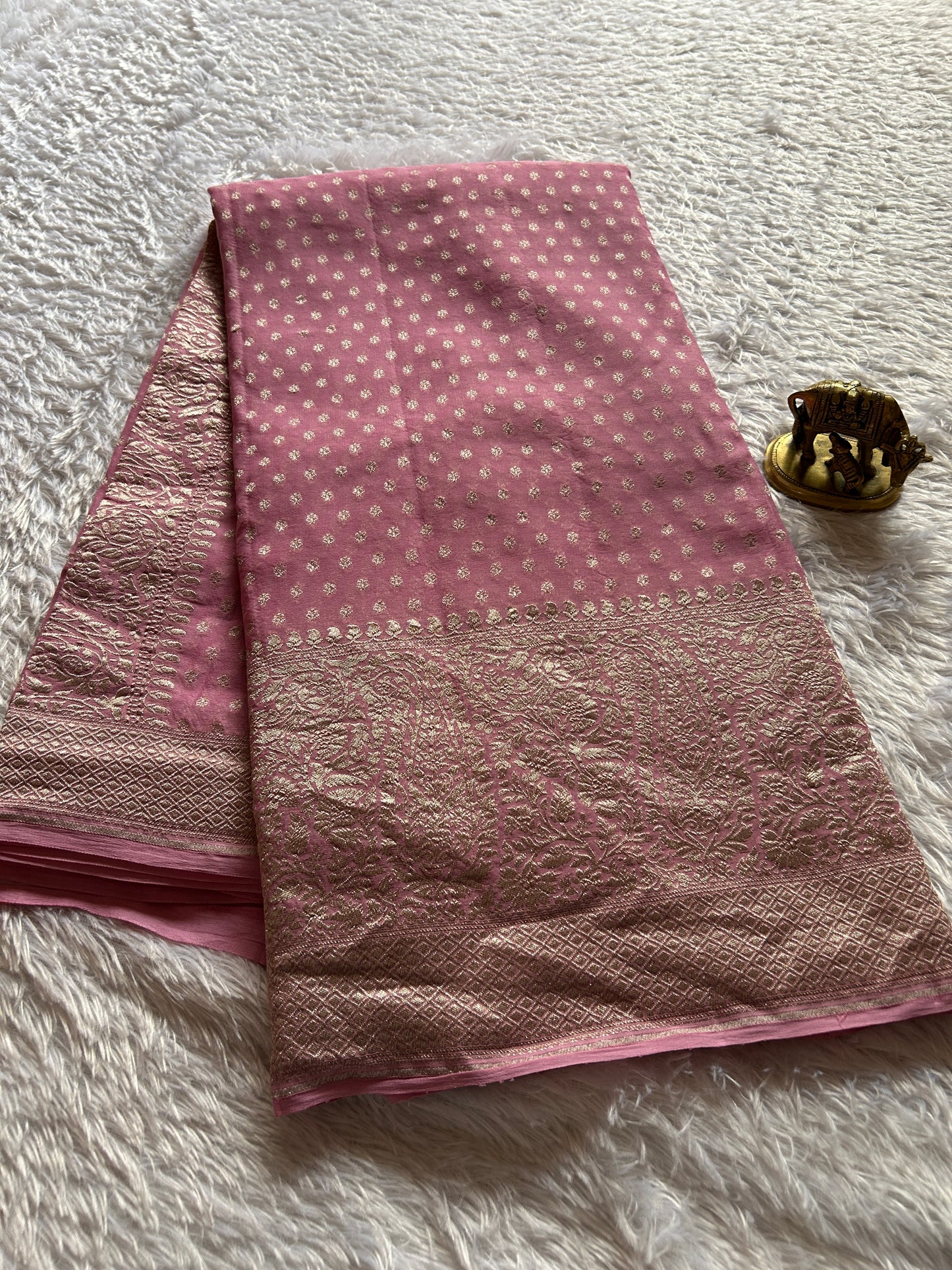 Myra : Solid Pastel pink