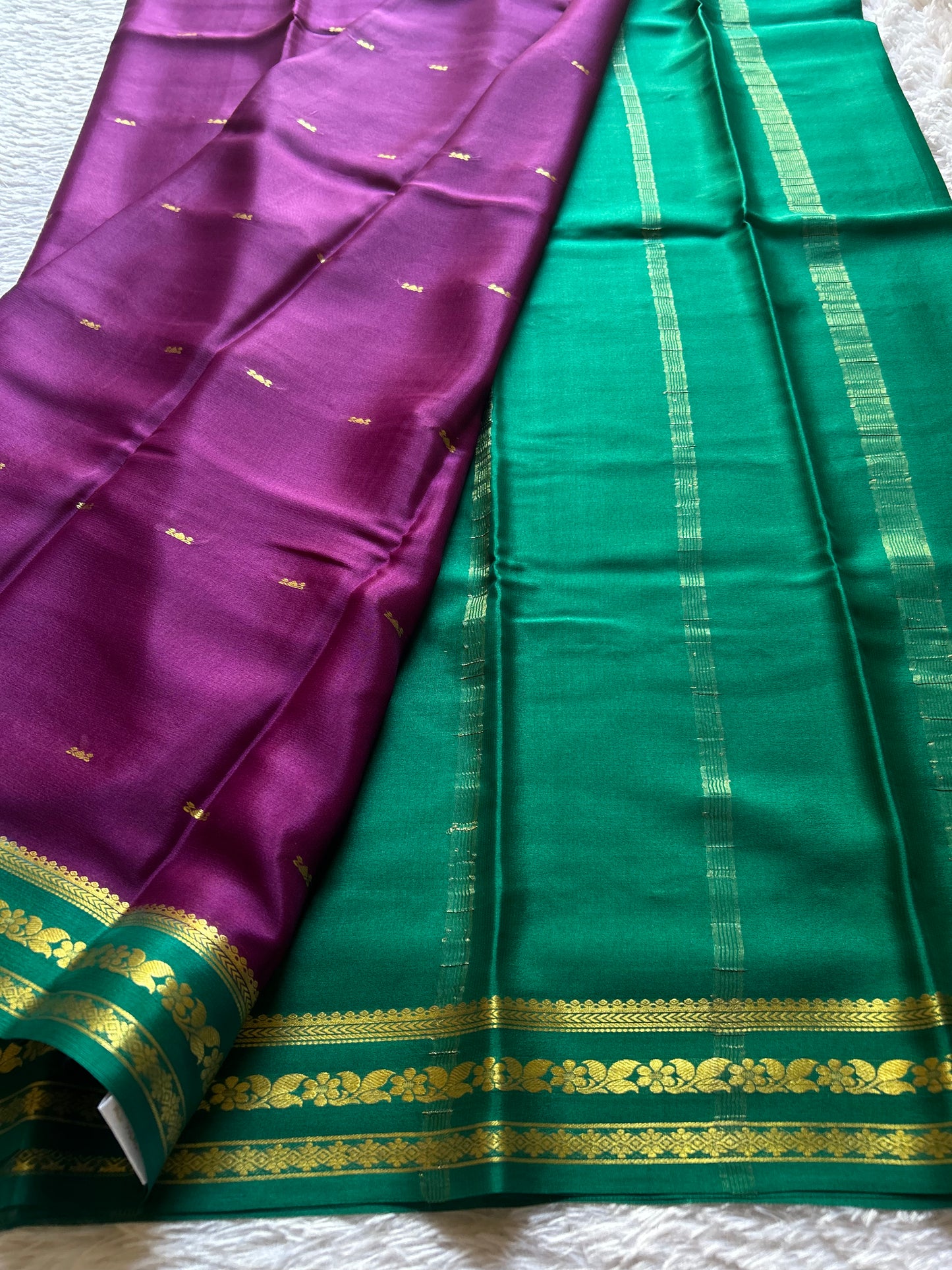 Anjali (2D) : Plum-rama green