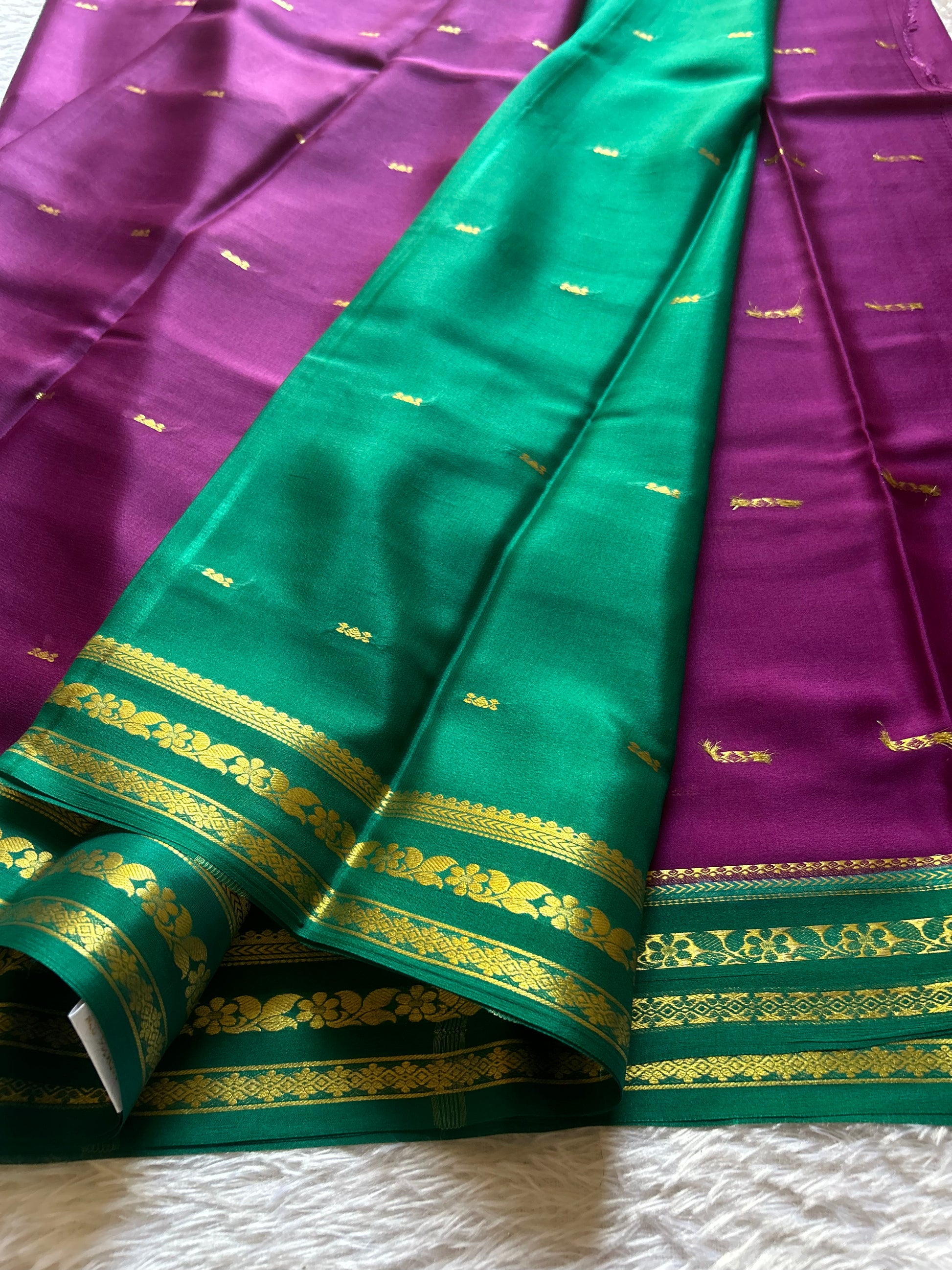 Anjala Rama Anjali (2D) : Plum-rama green – Nalmè Saree Studio