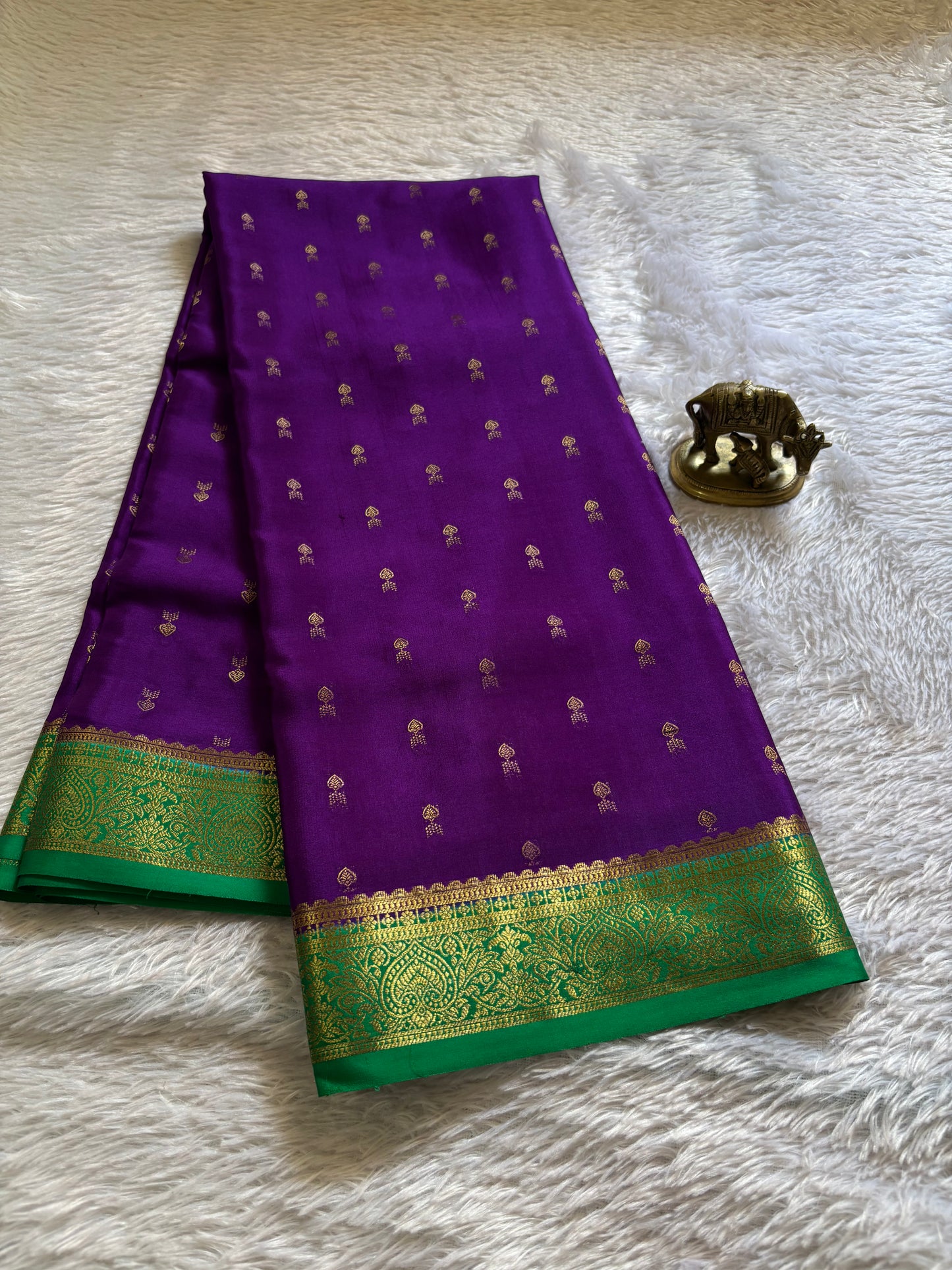 Soumya (2D) : Purple-emerald green