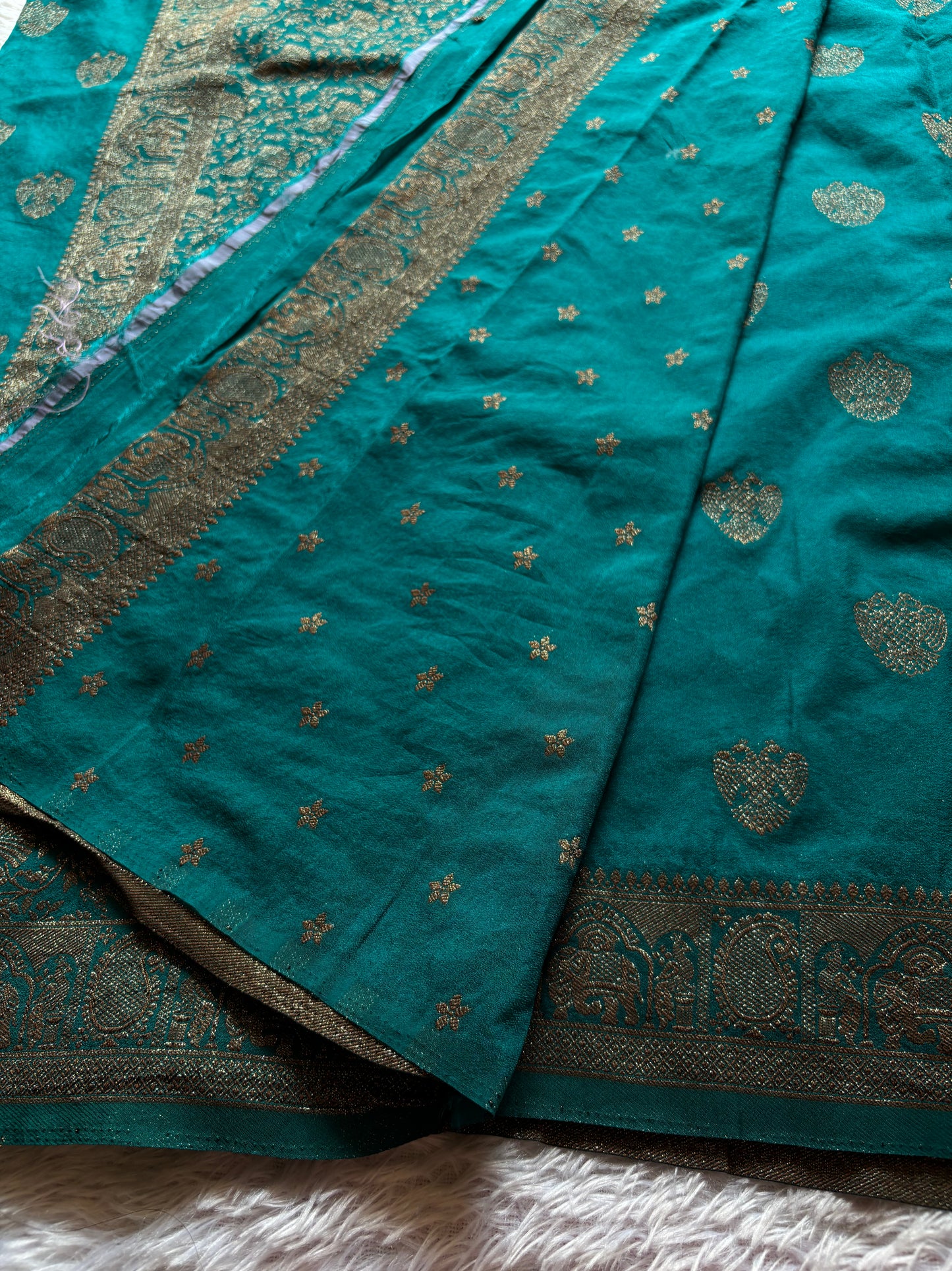 SS118 : Solid Rama green