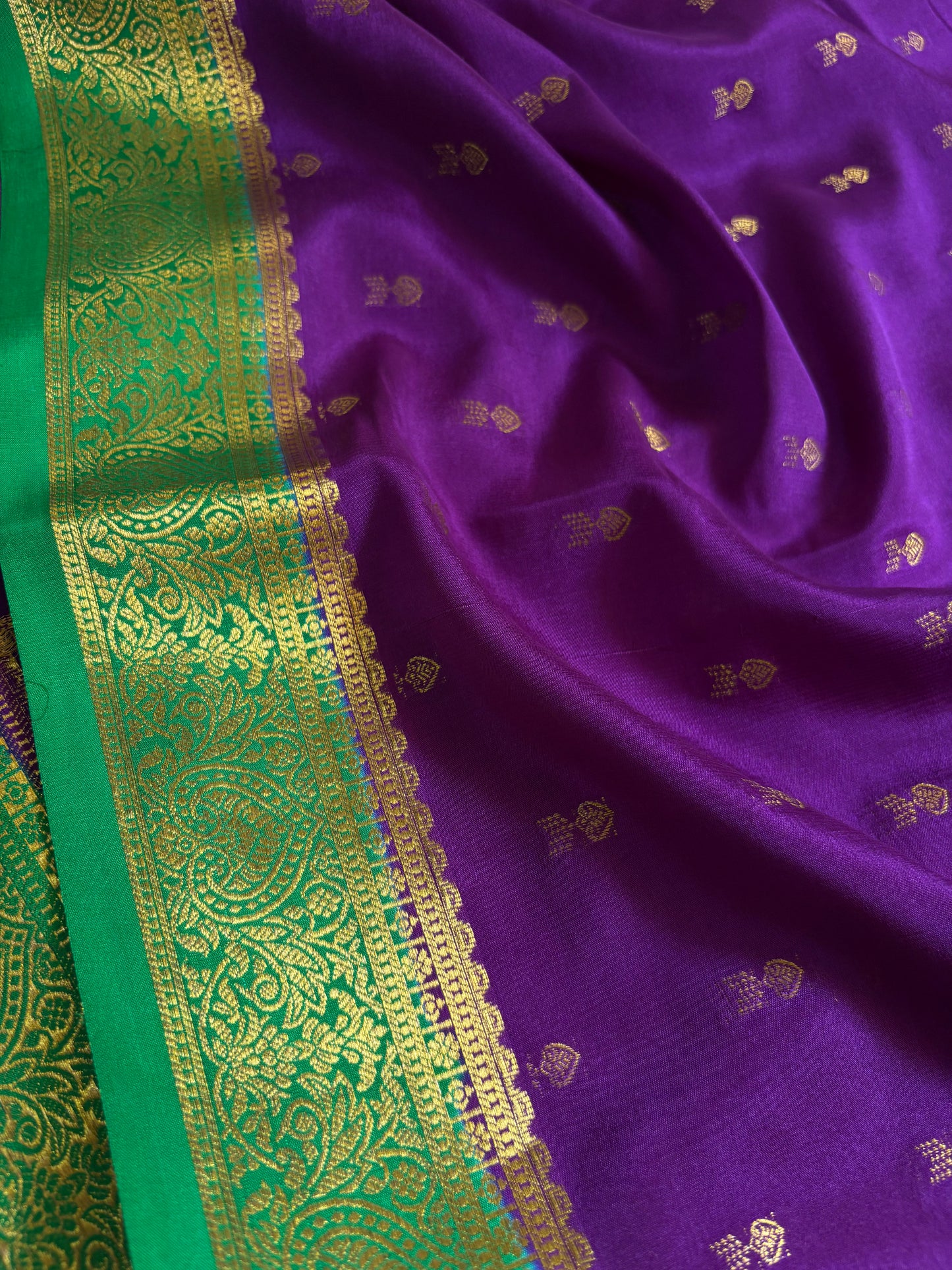 Soumya (2D) : Purple-emerald green