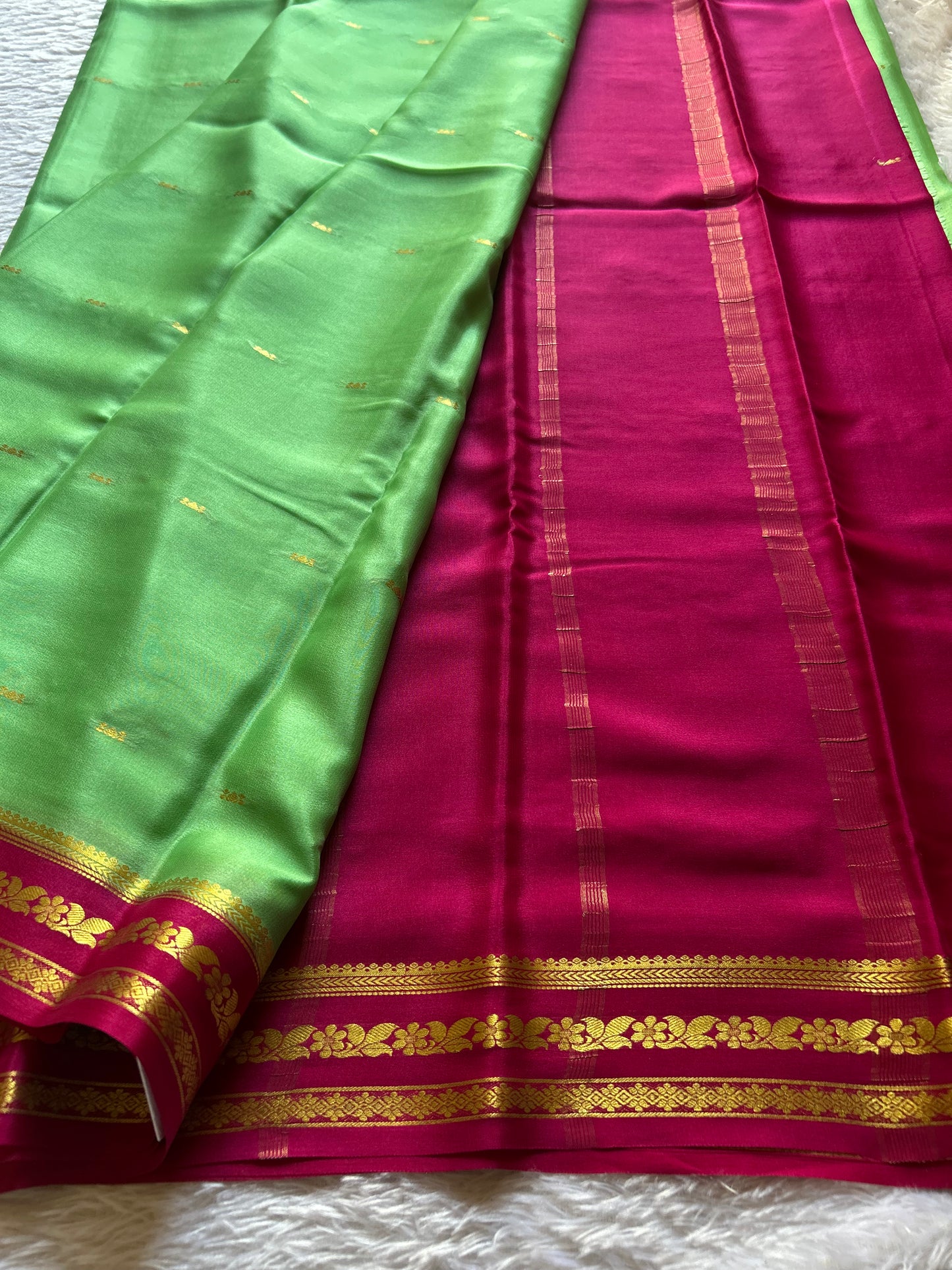 Anjali (2D) : Mint green-pink