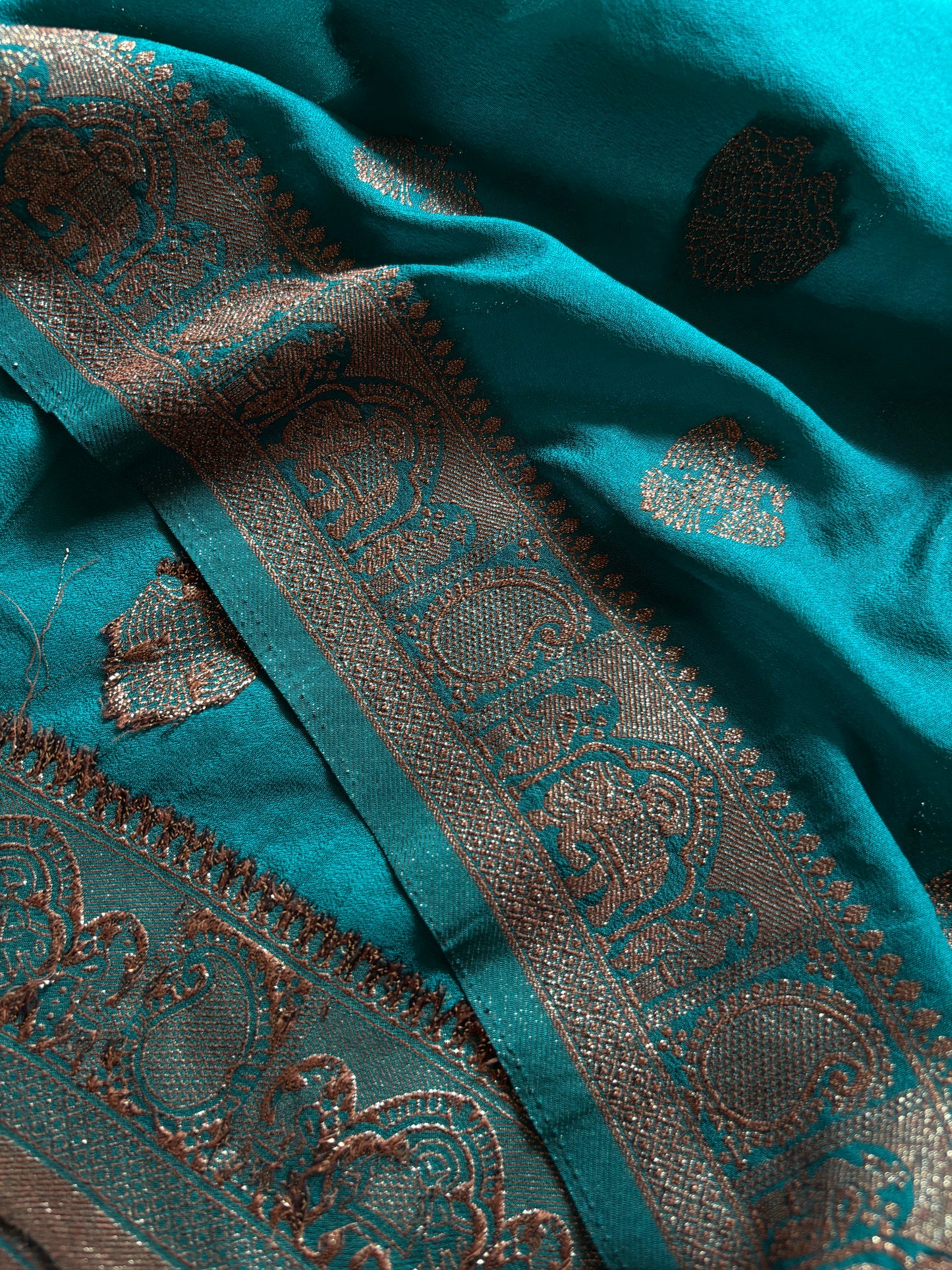 SS118 : Solid Rama green
