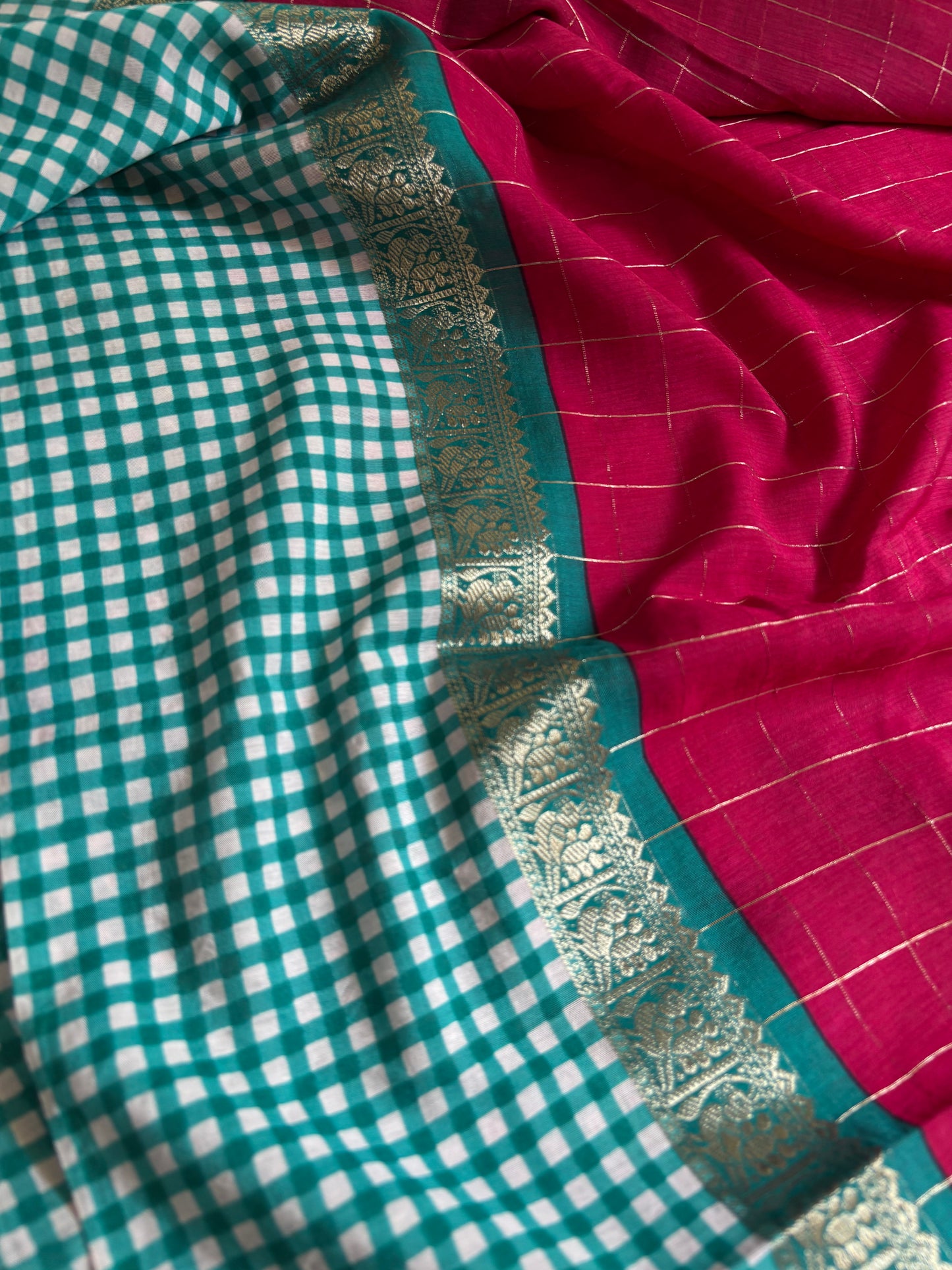 NAL209 (2D) : Pink-rama green