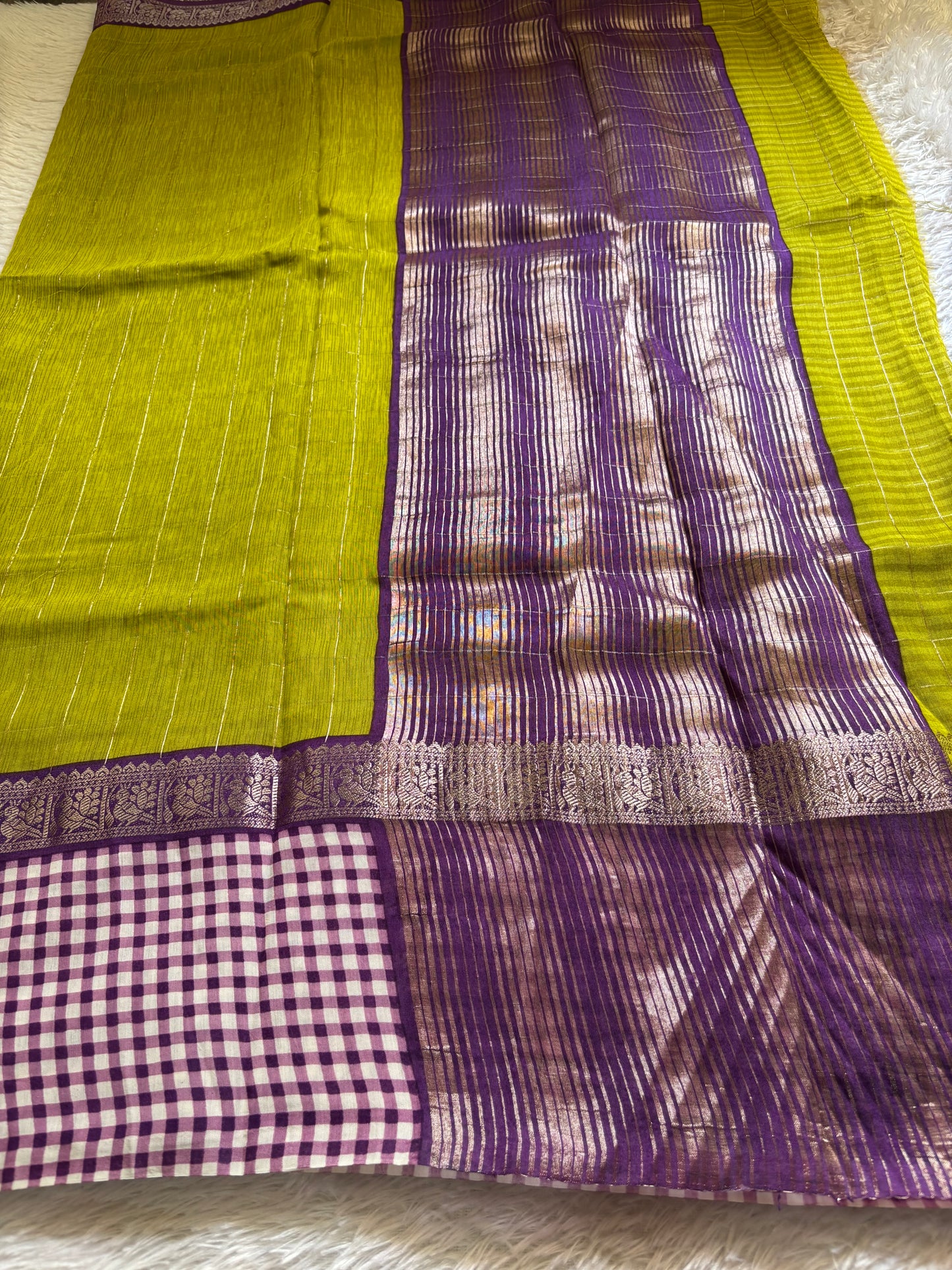 NAL209 (2D) : Olive-purple