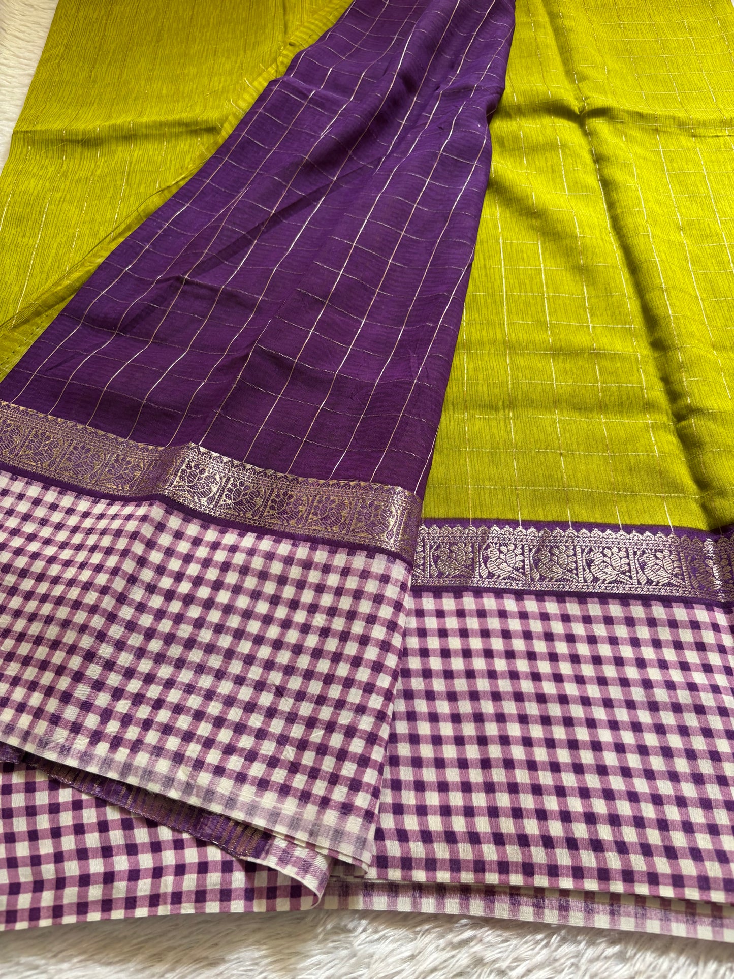 NAL209 (2D) : Olive-purple