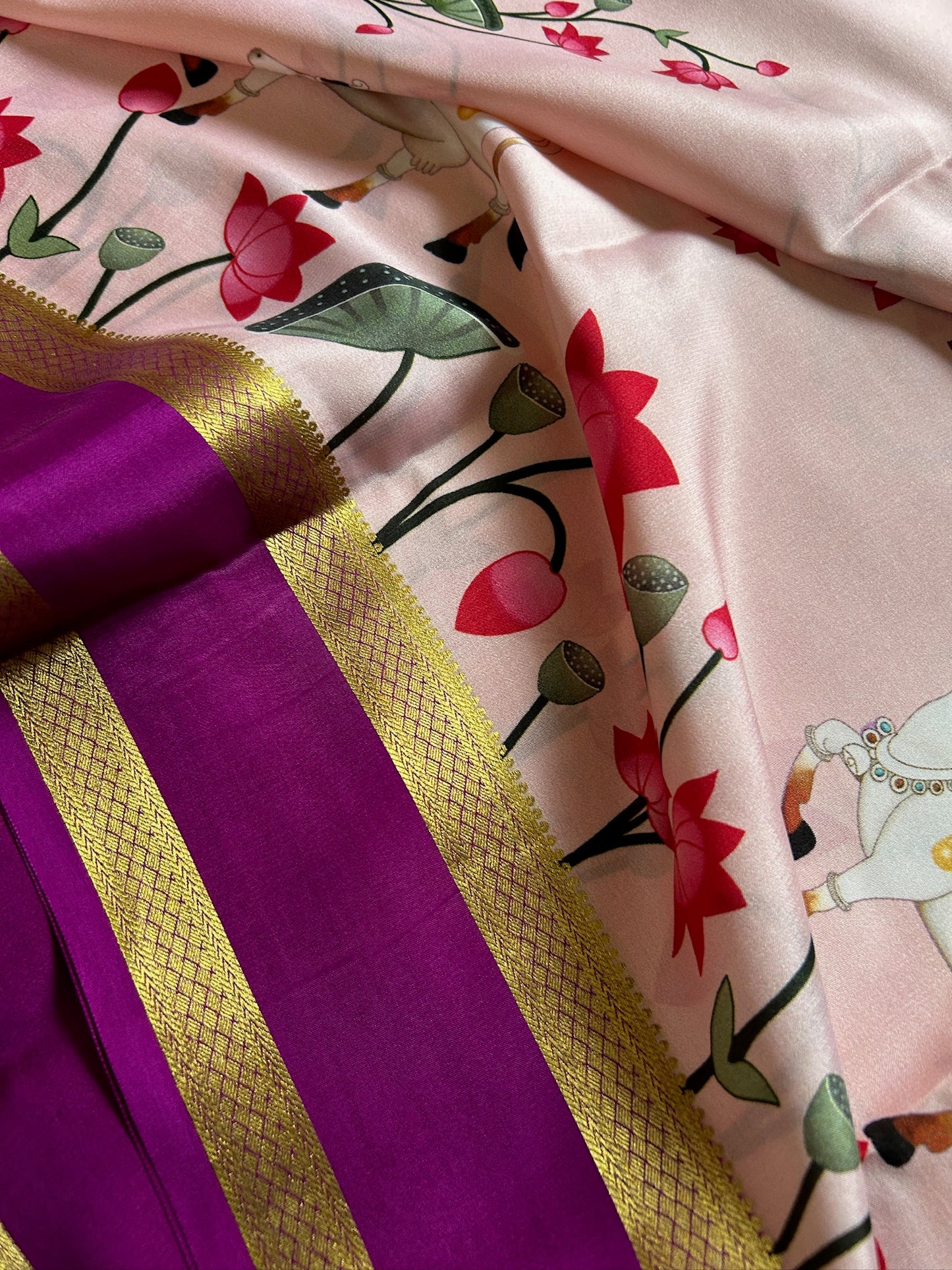 Kasturi (2D) : Light peach-magenta