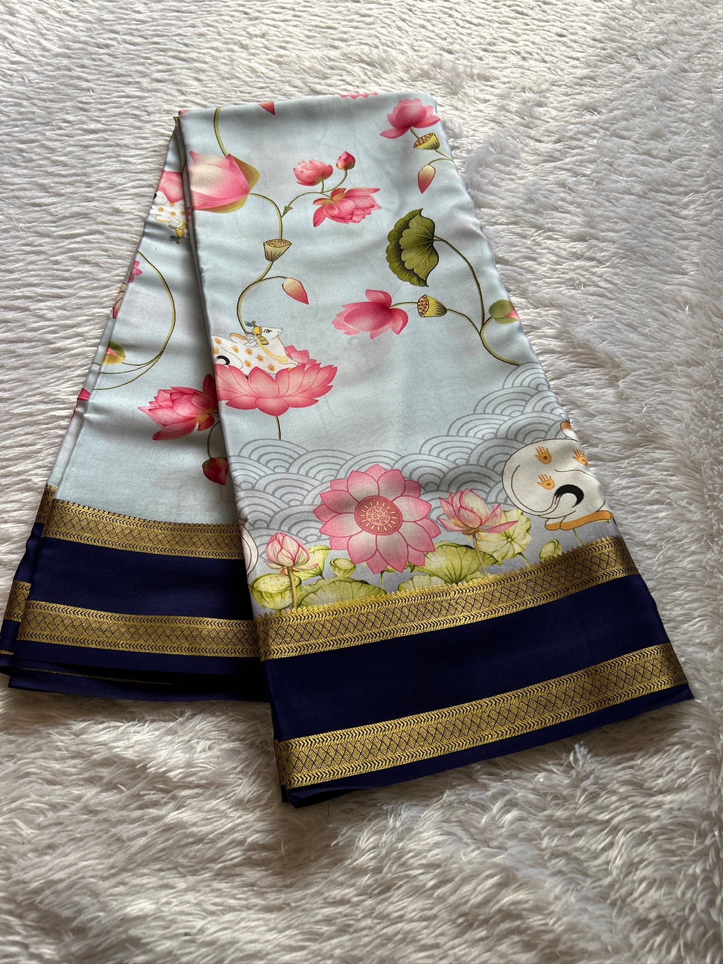 Kasturi (2D) : Light sky blue-dark blue