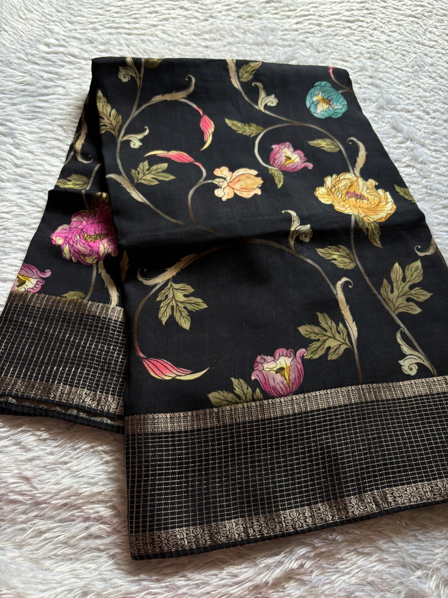 SS119 : Printed Black